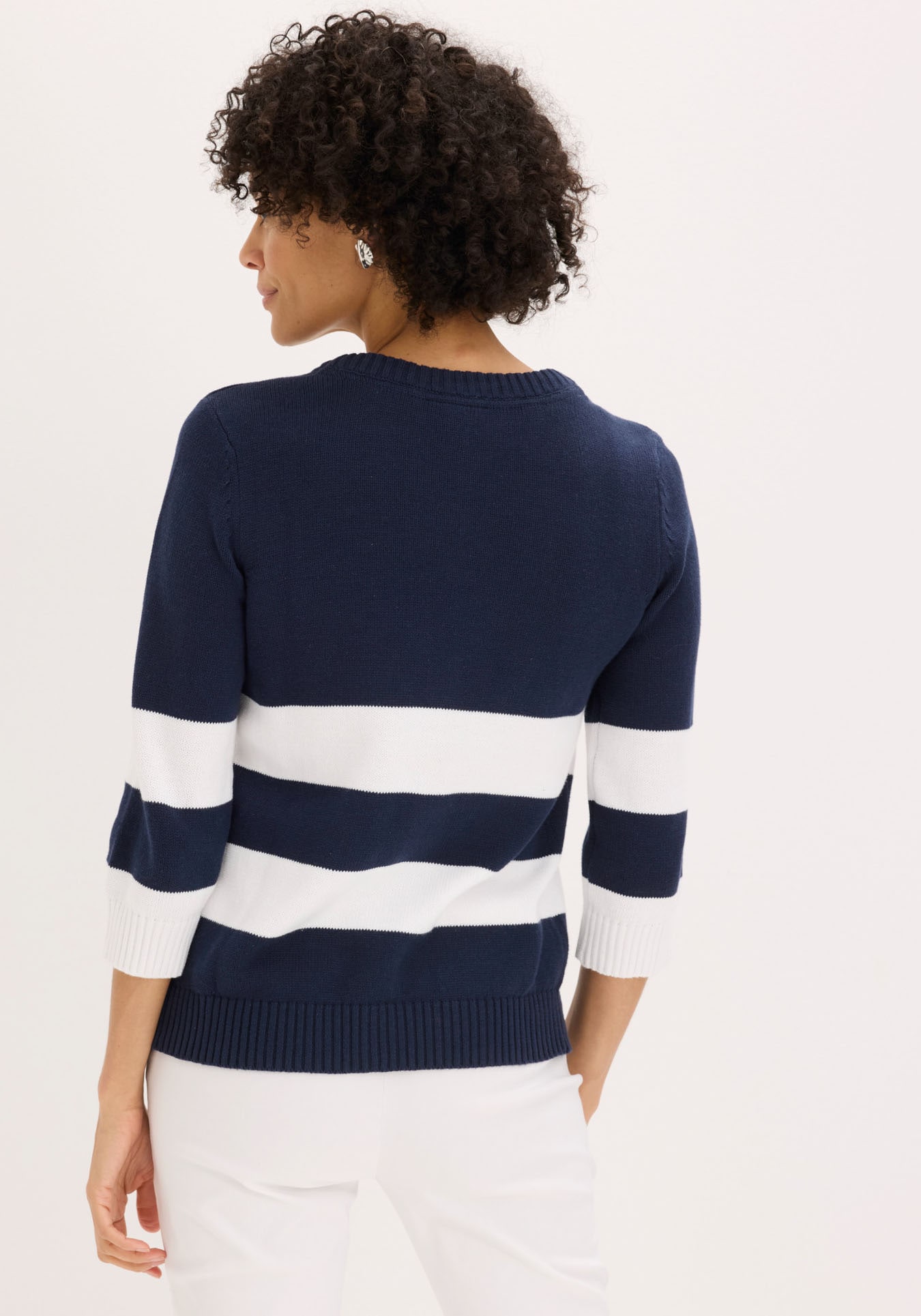 bonprix Veste en tricot Slim fit Passform, mit Streifenmuster, eleganter Stil