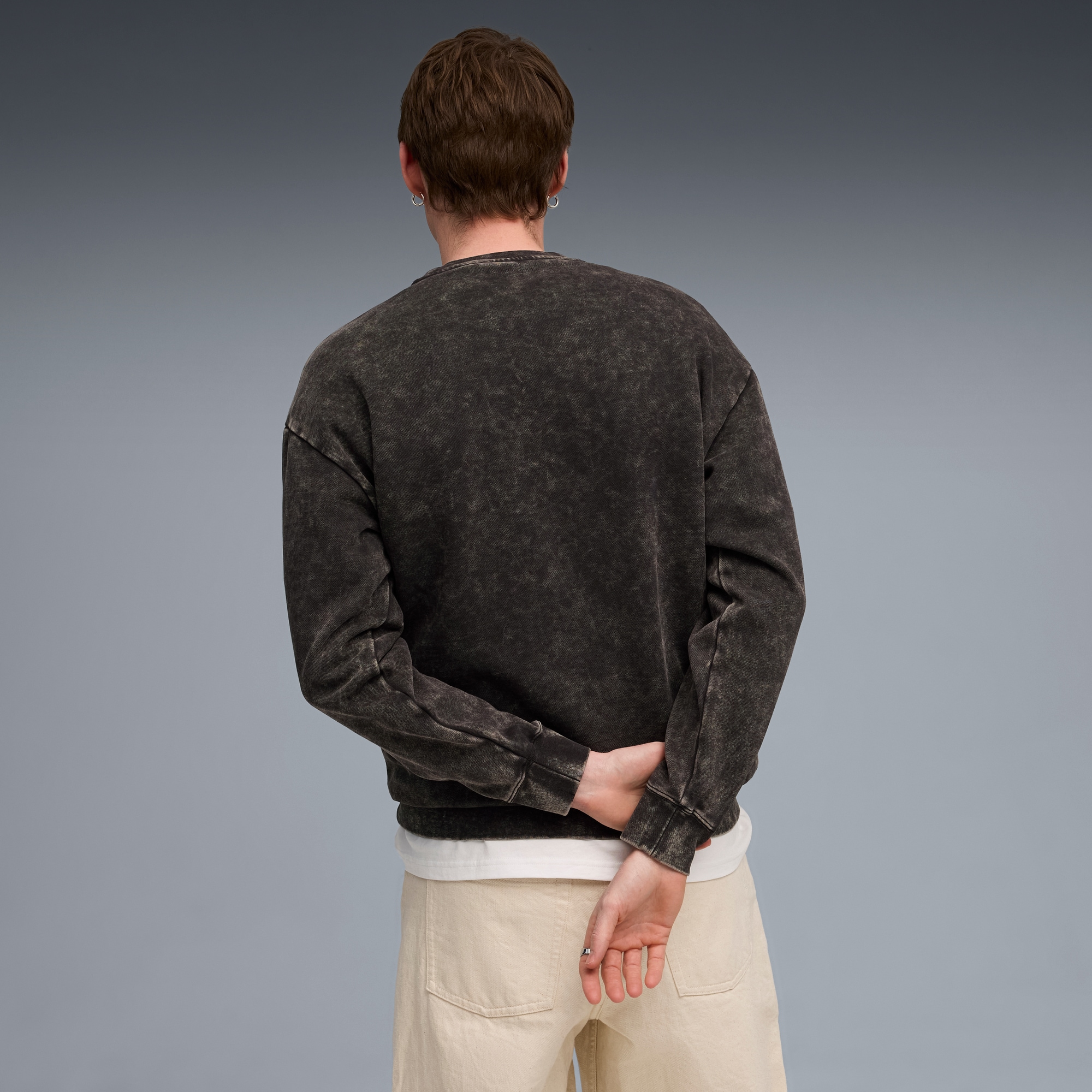 PUMA T-shirt à manches longues »ESS ELEVATED RELAXED WASH CREW FL«