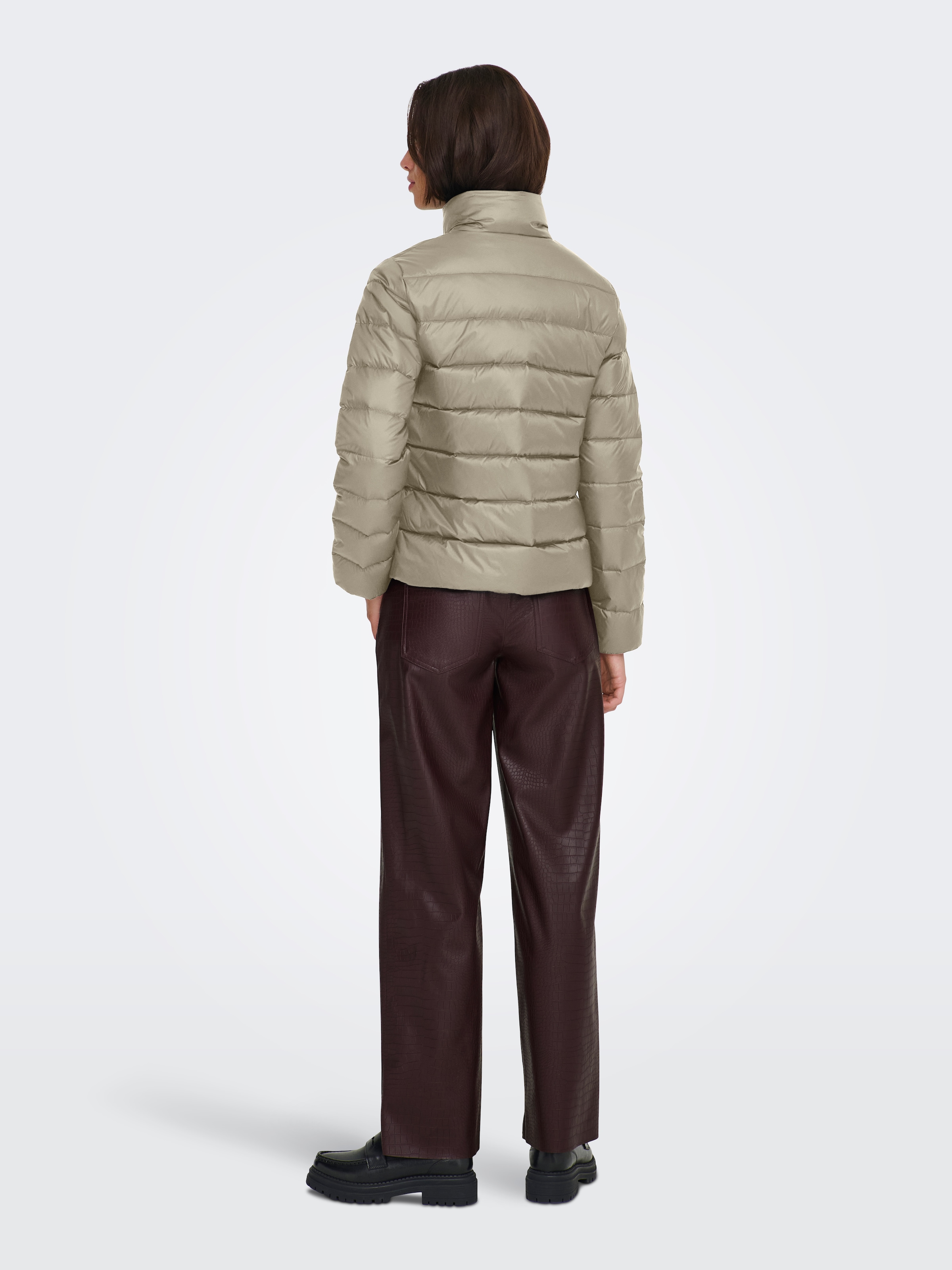 ONLY Veste matelassée »ONLRUBY QUILTED DOWN JACKET OTW«