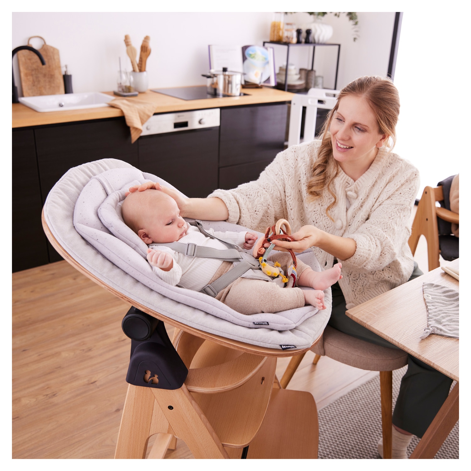 Hauck Adapter für Kinder-Hochstuhl »Arketa« für Babywippe