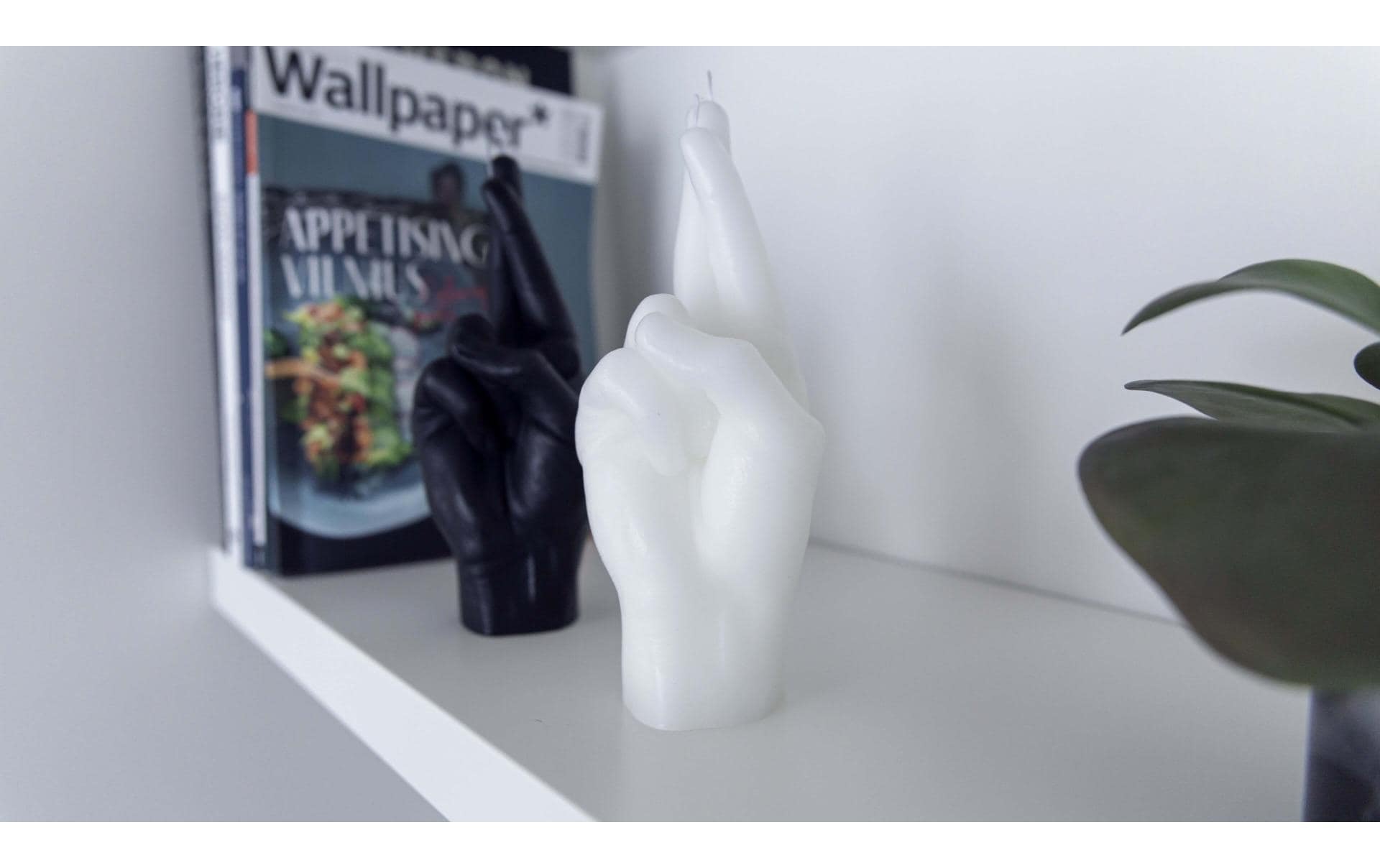   Bougie moulée »Mandatus Candle Hand Crossed Fingers«