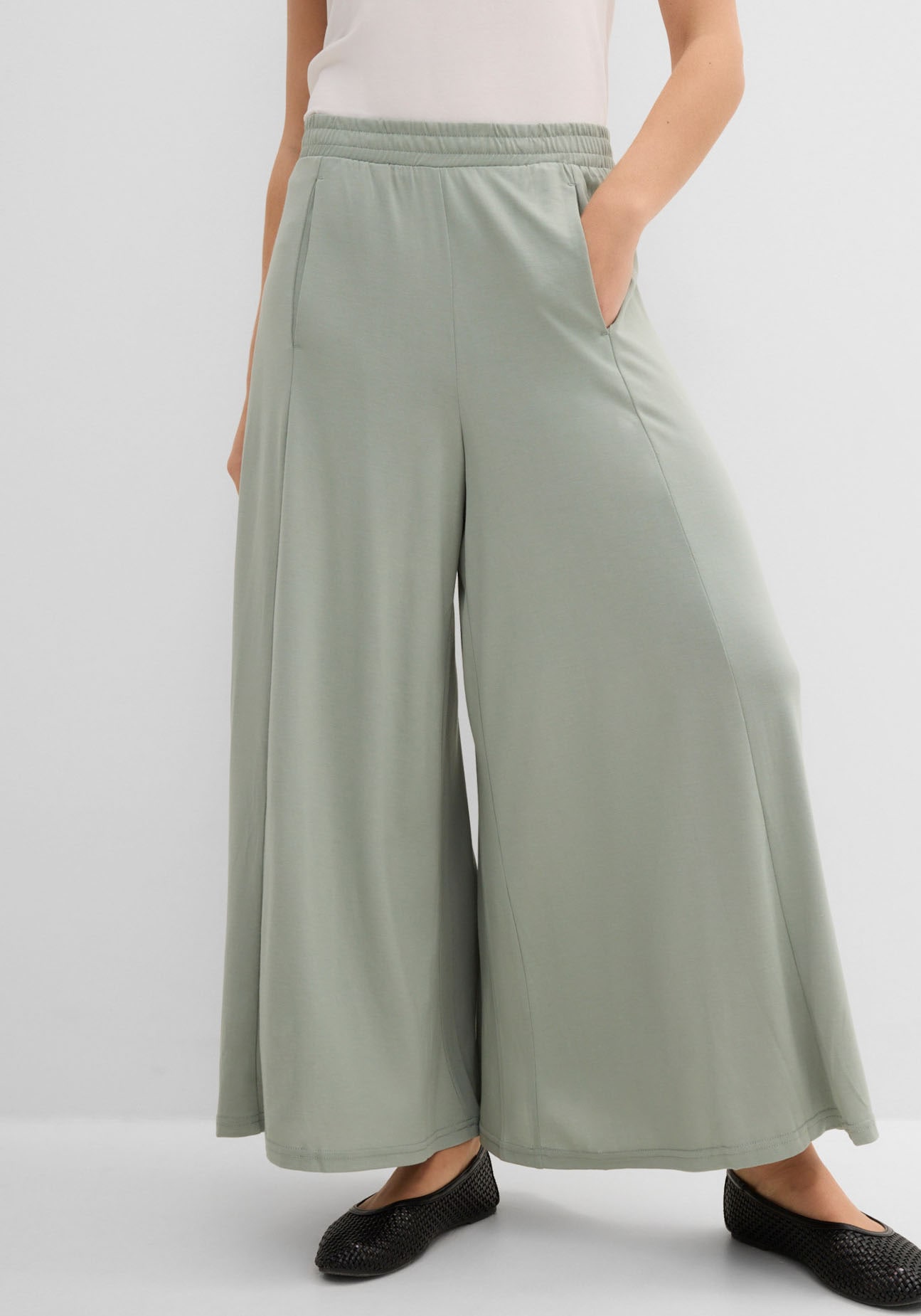 bonprix Jupe-culotte »Jersey-Culotte mit weitem Bein«  aus Modal und Polyester, Loose fit Passform, weites Bein