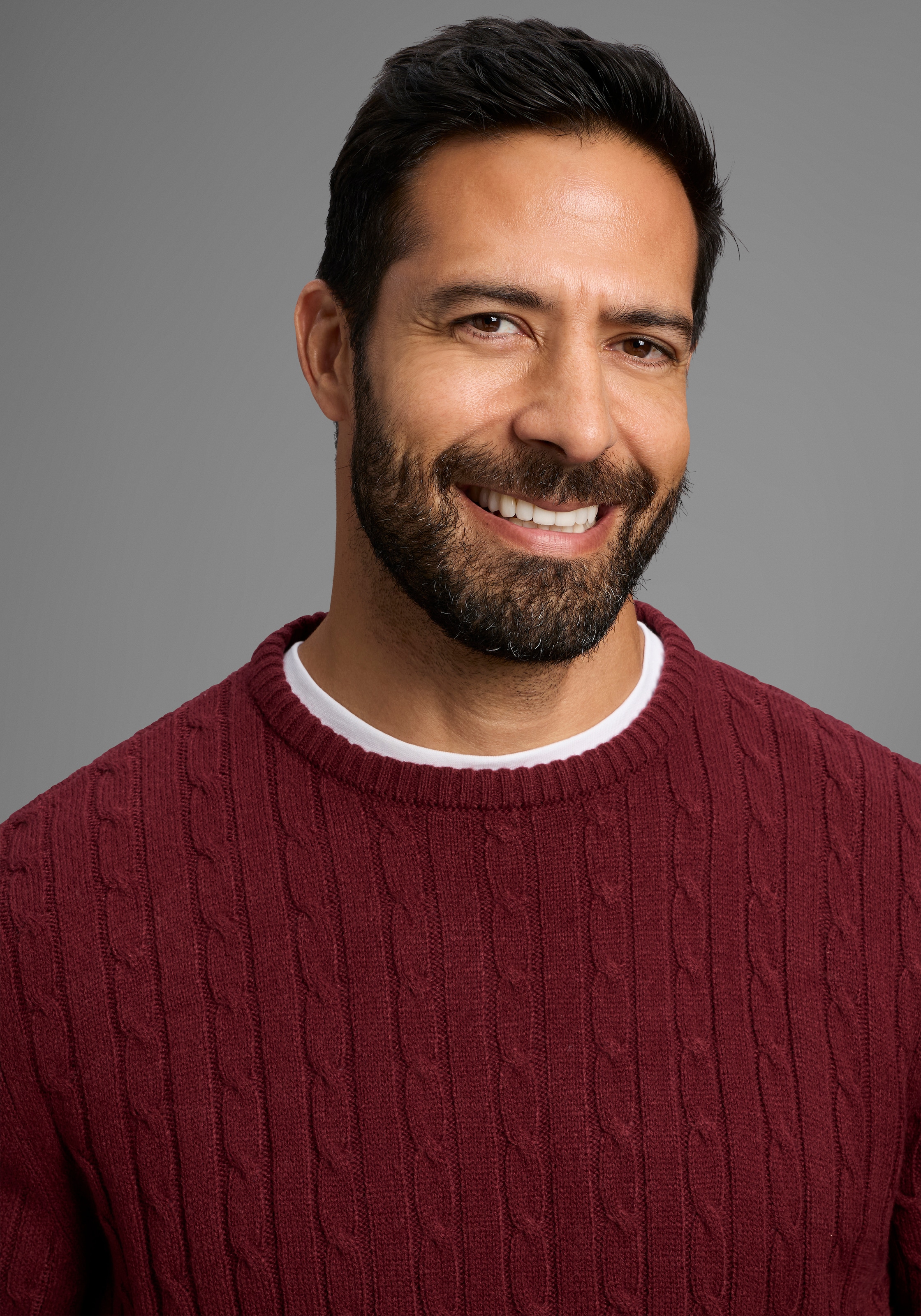 Man's World Pull à col rond »Neue Kollektion! Highlight allover Zopfmuster!« weicher Griff, Perfekt für die kältere Jahreszeit