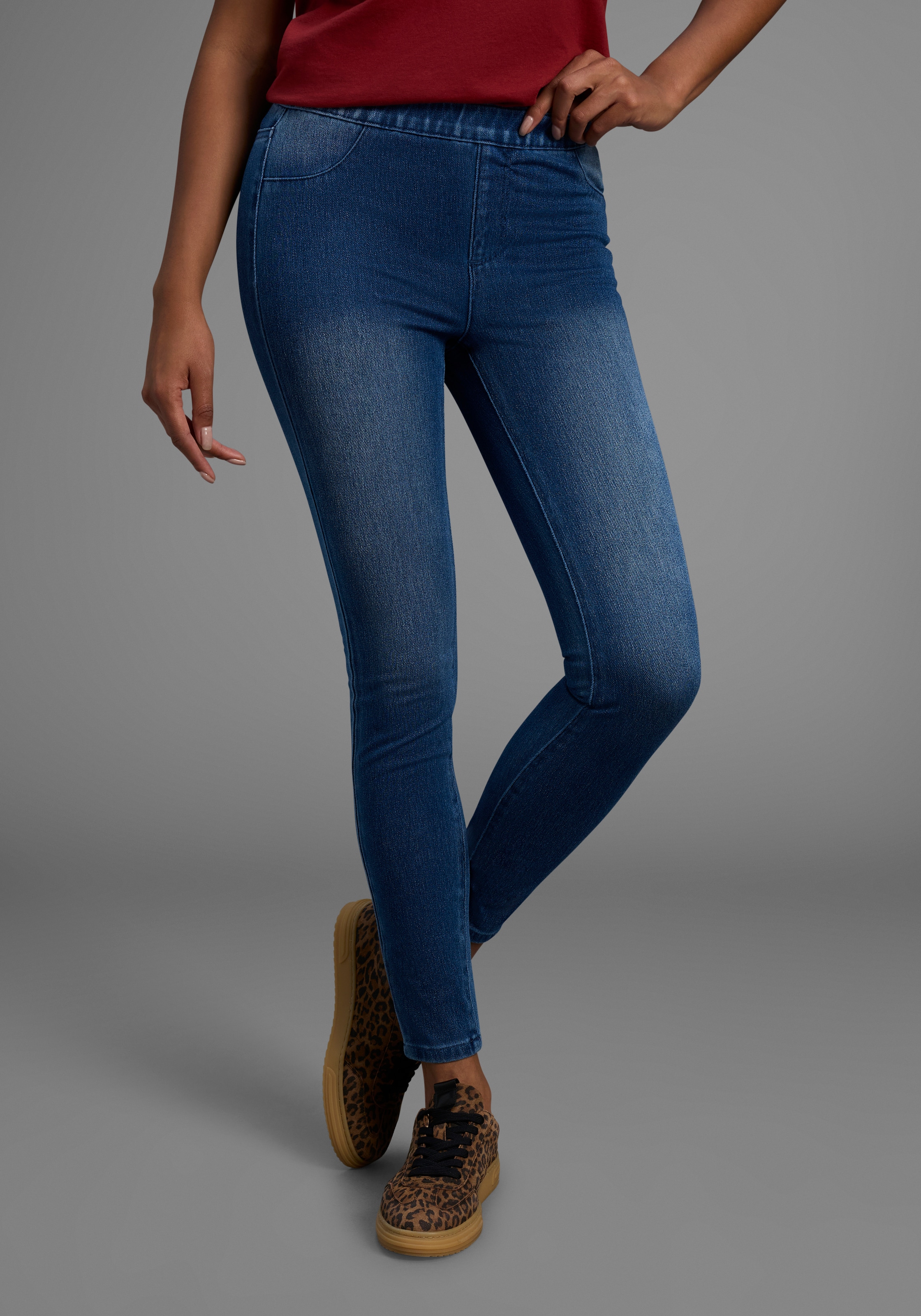 Arizona Jogg Pants »High Waist« extra-eng geschnitten,  knöchellange Beinform,  hoher Bund