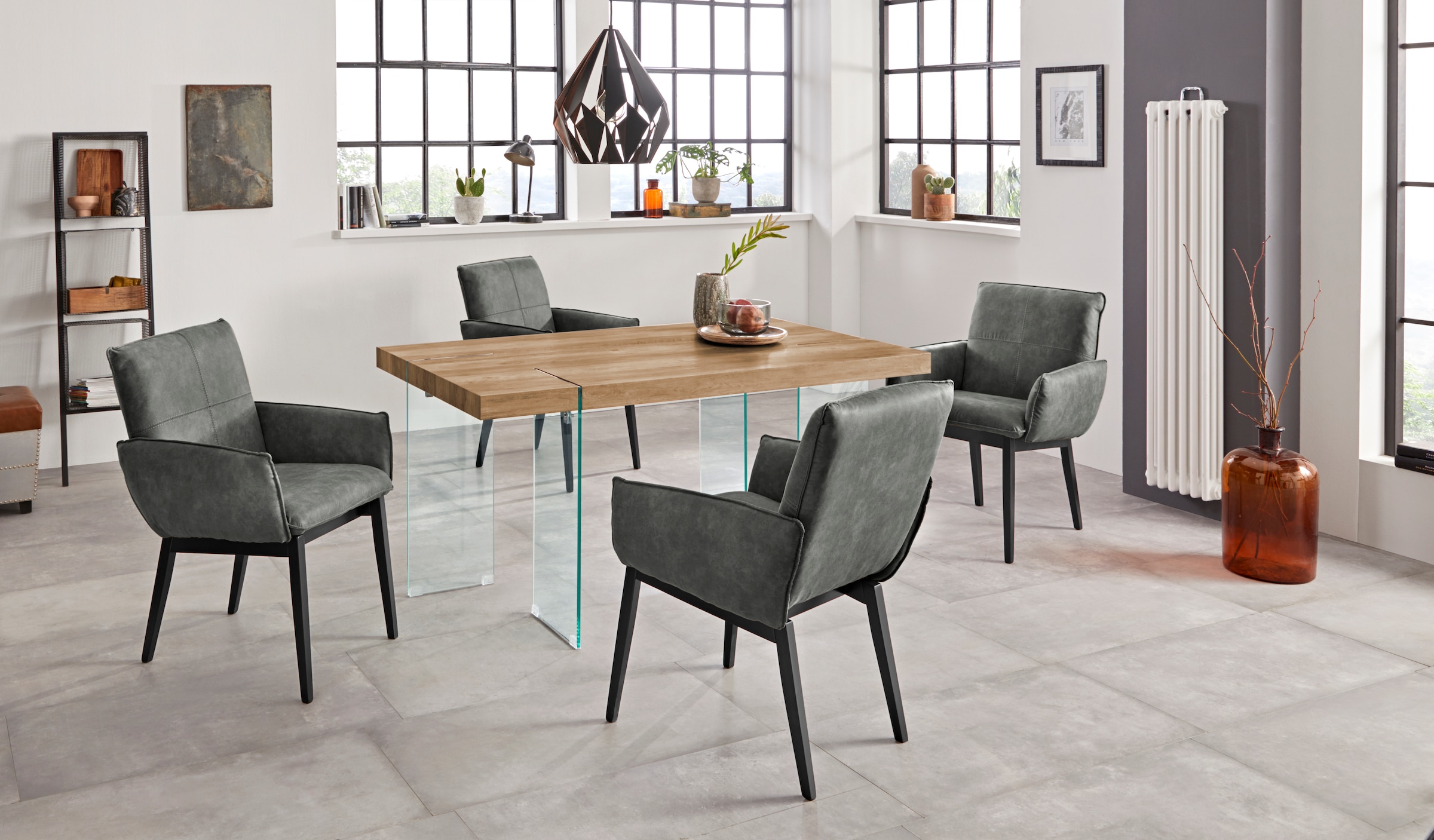 Home affaire Armlehnstuhl »Model 6« (Set) 2 Stk.Bezug in Microfaser oder Leder, Gestell ist Buche in schwarz lackiert