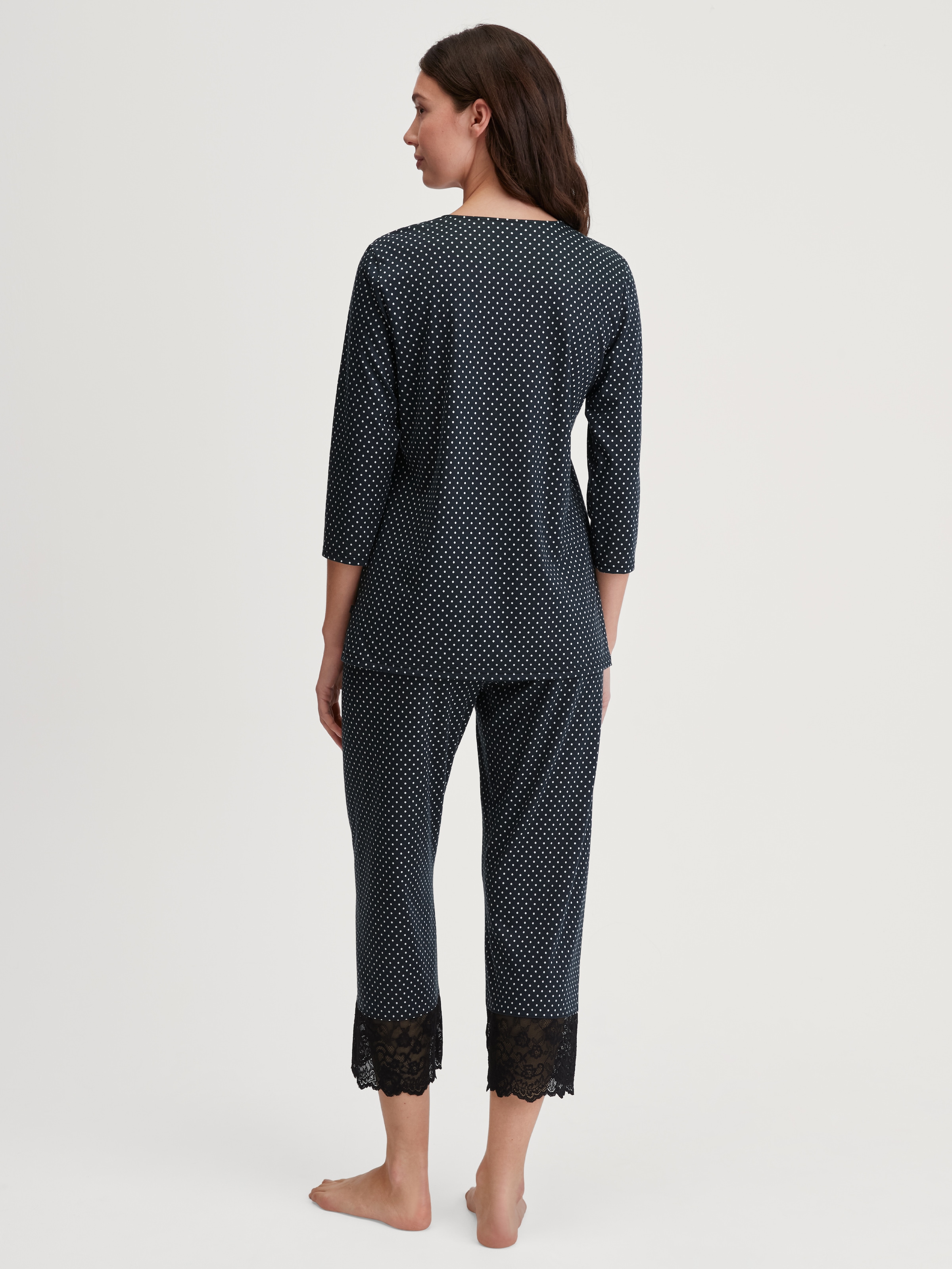 CALIDA Capri-Pyjama »Deep Dreams« 2 tlg. 7/8-Länge, gepunktet, Spitze, atmungsaktiv, weich