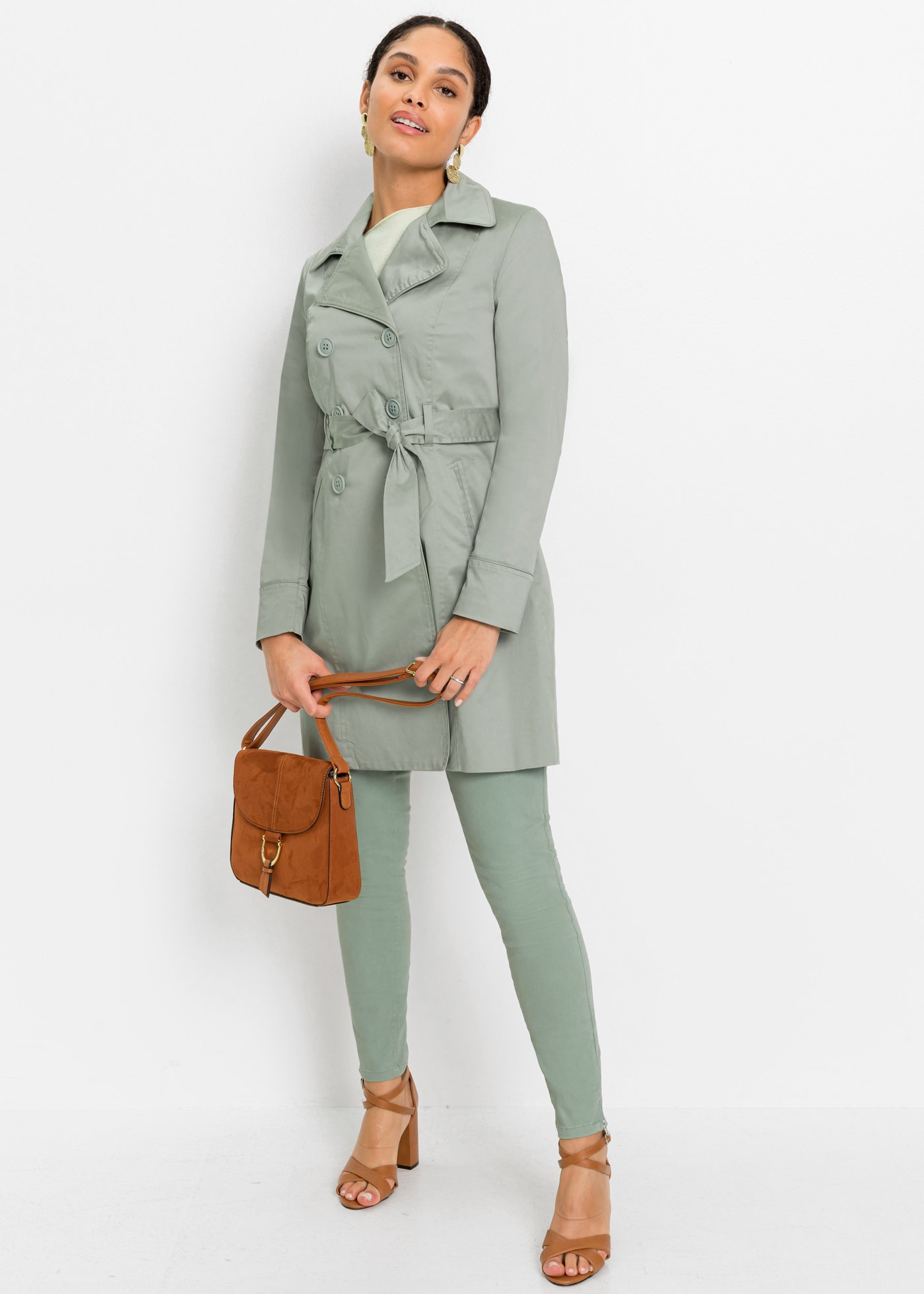 bonprix Trench-coat mit abnehmbarem Bindegürtel, 2-Reiher