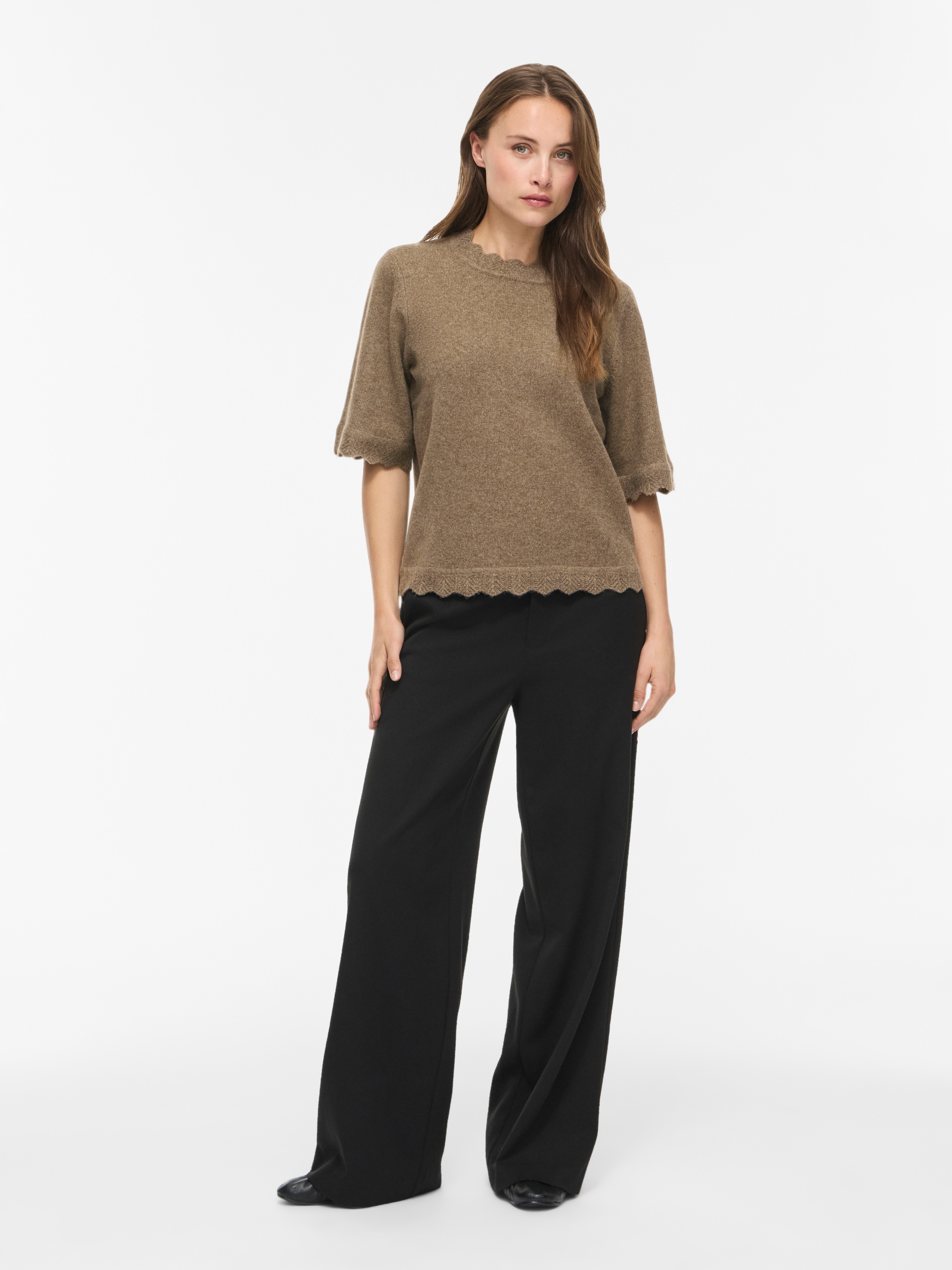 Vila Pull à manches courtes »VINIKOLINA O-NECK 2/4 KNIT TOP - NOOS« mélange de matériaux, coupe normale