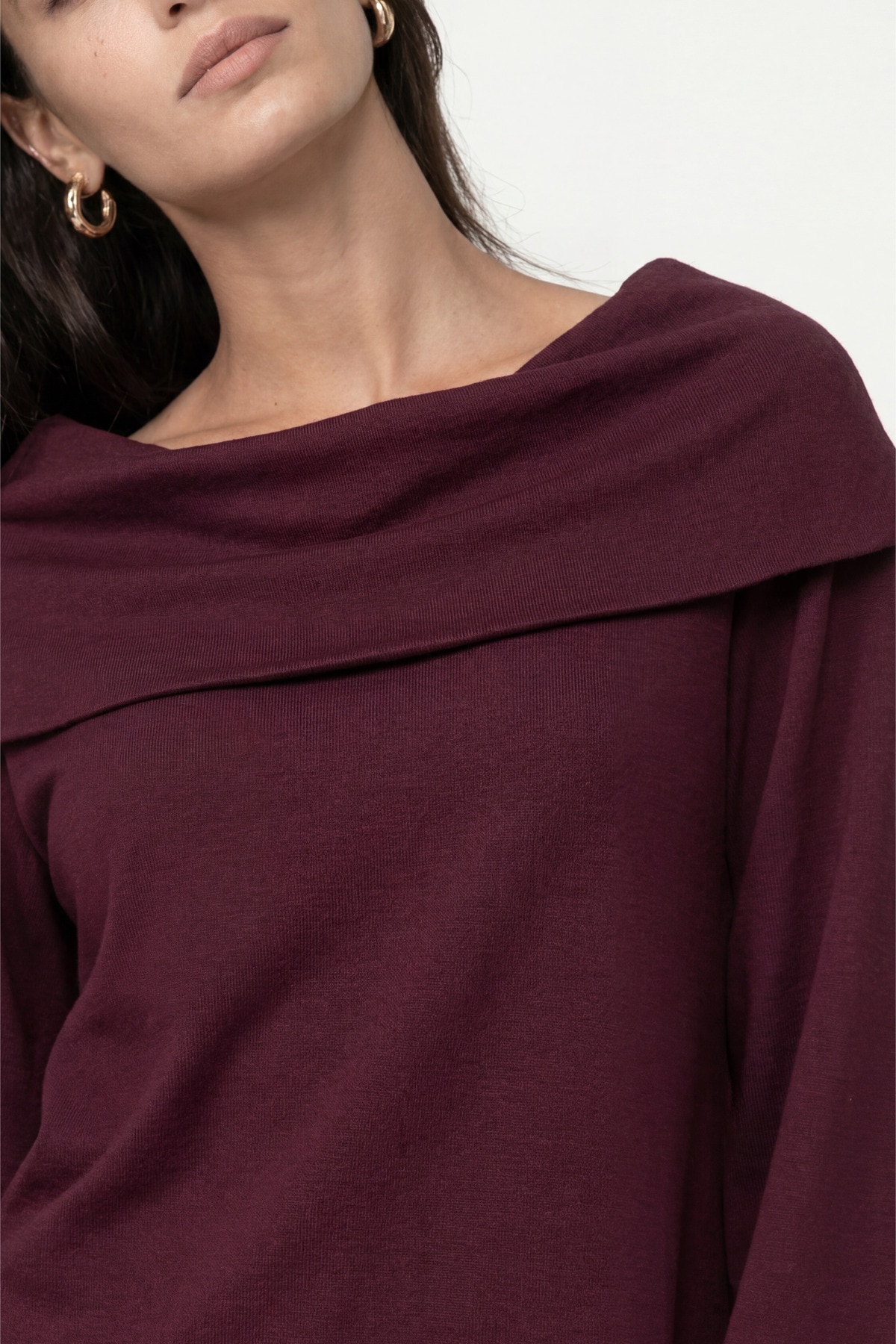Monari Sweatshirt »Sweatshirt Basic Carmenkragen«, Regular fit mit Carmenausschnitt
