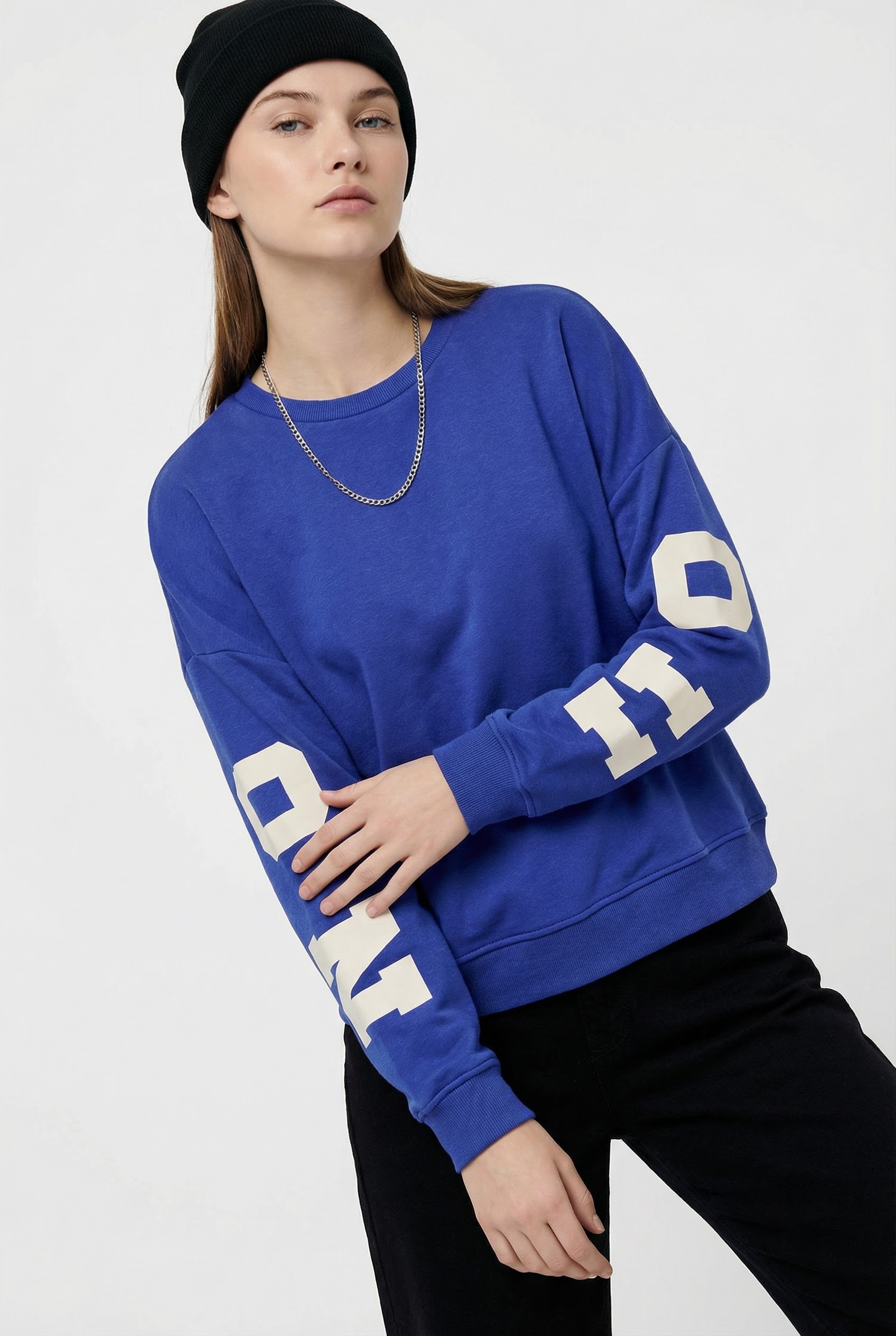 ONLY Sweat-shirt »ONLSWEAT L/S BACK/SLEEVE PRINT SWT NOOS«, mélange de coton, coupe ample

