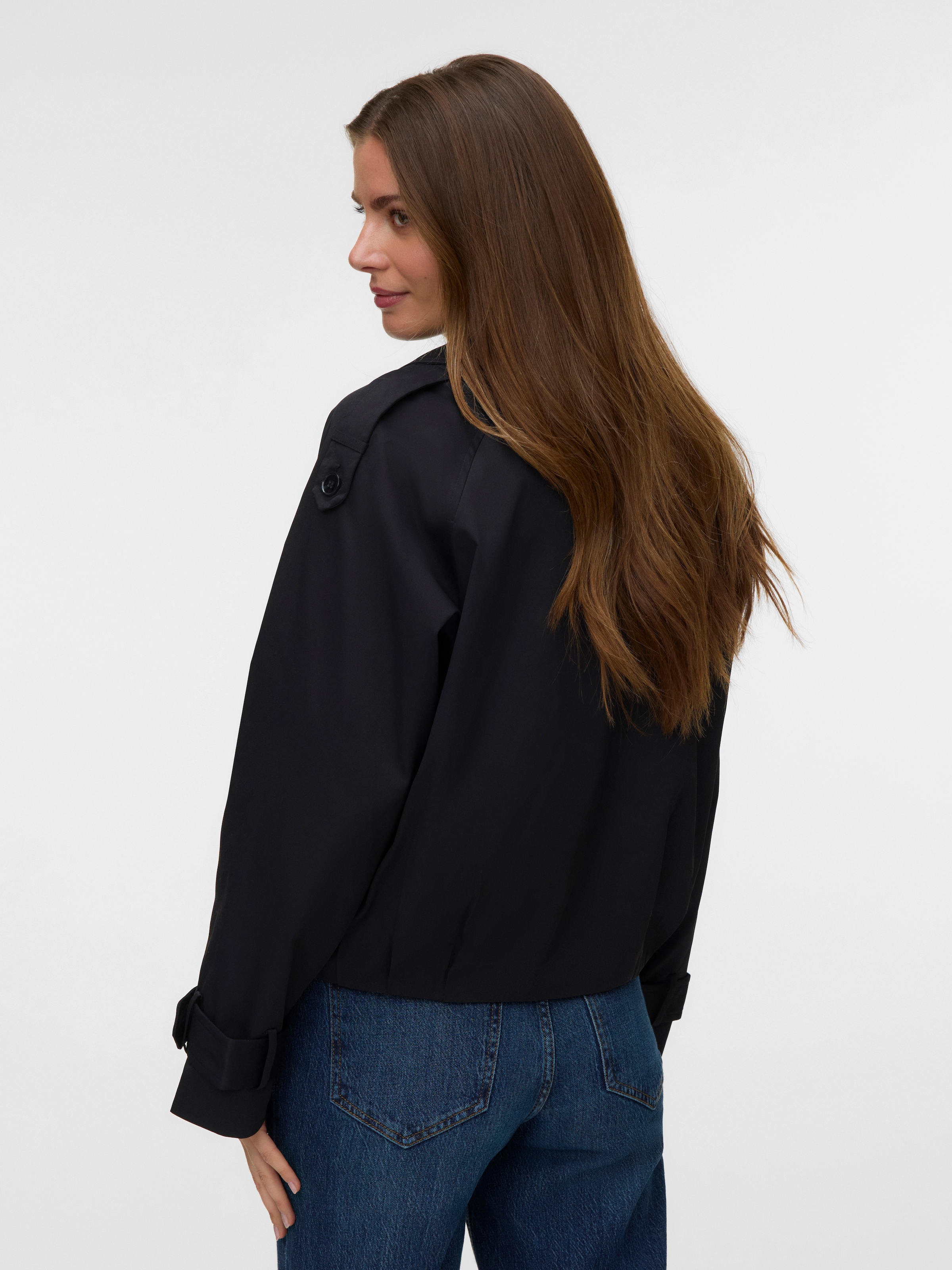 Vero Moda Veste courte »VMCHELSEA MADDY SHORT JACKET« Fibre synthétique, style trench-coat