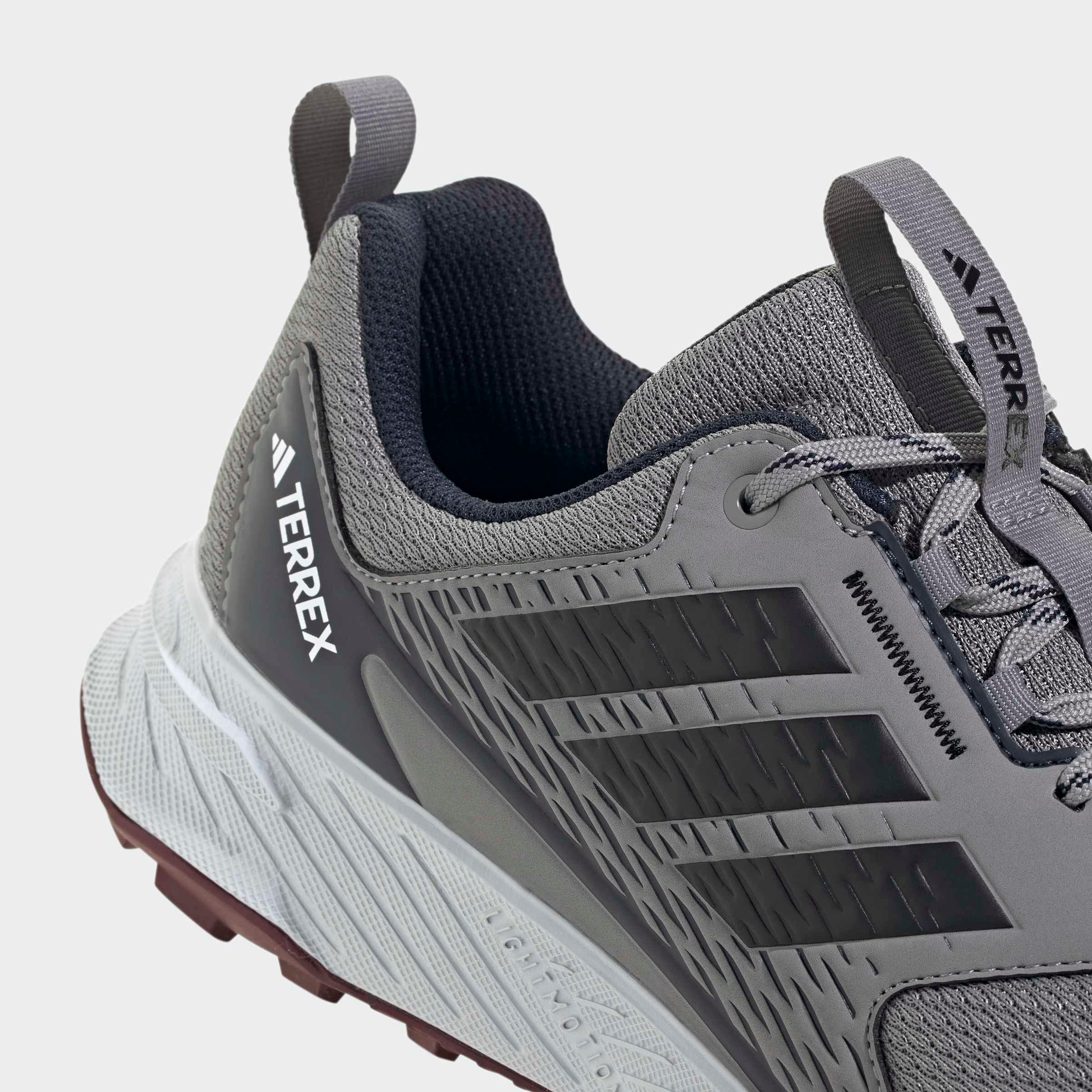 adidas TERREX Chaussures de trail »TRACEFINDER«  chaussures de trail running