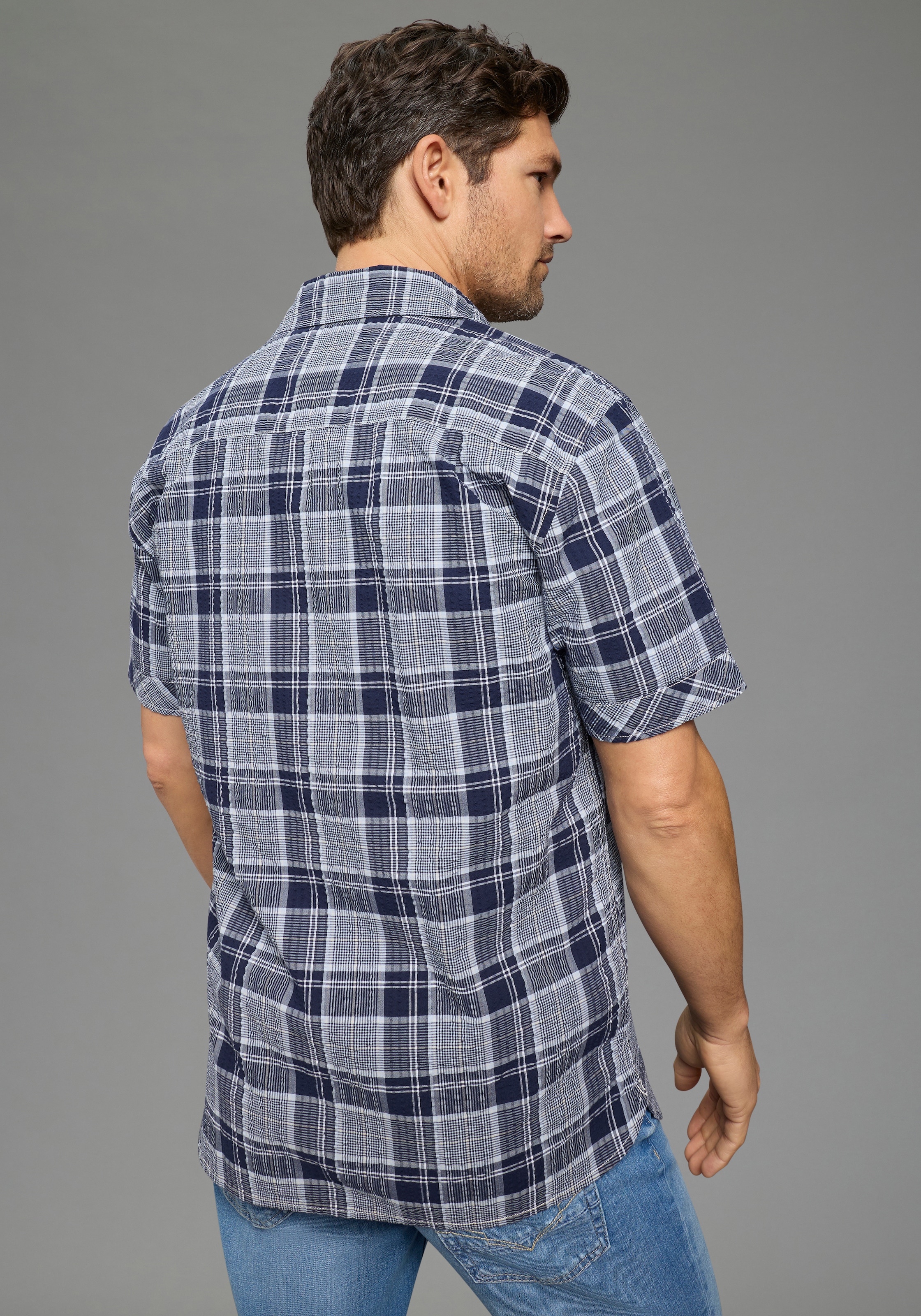 Man's World Chemise à carreaux »in Crinkleoptik« Kurzarm, für Frühling und Sommer, aus Baumwolle, bequeme Passform