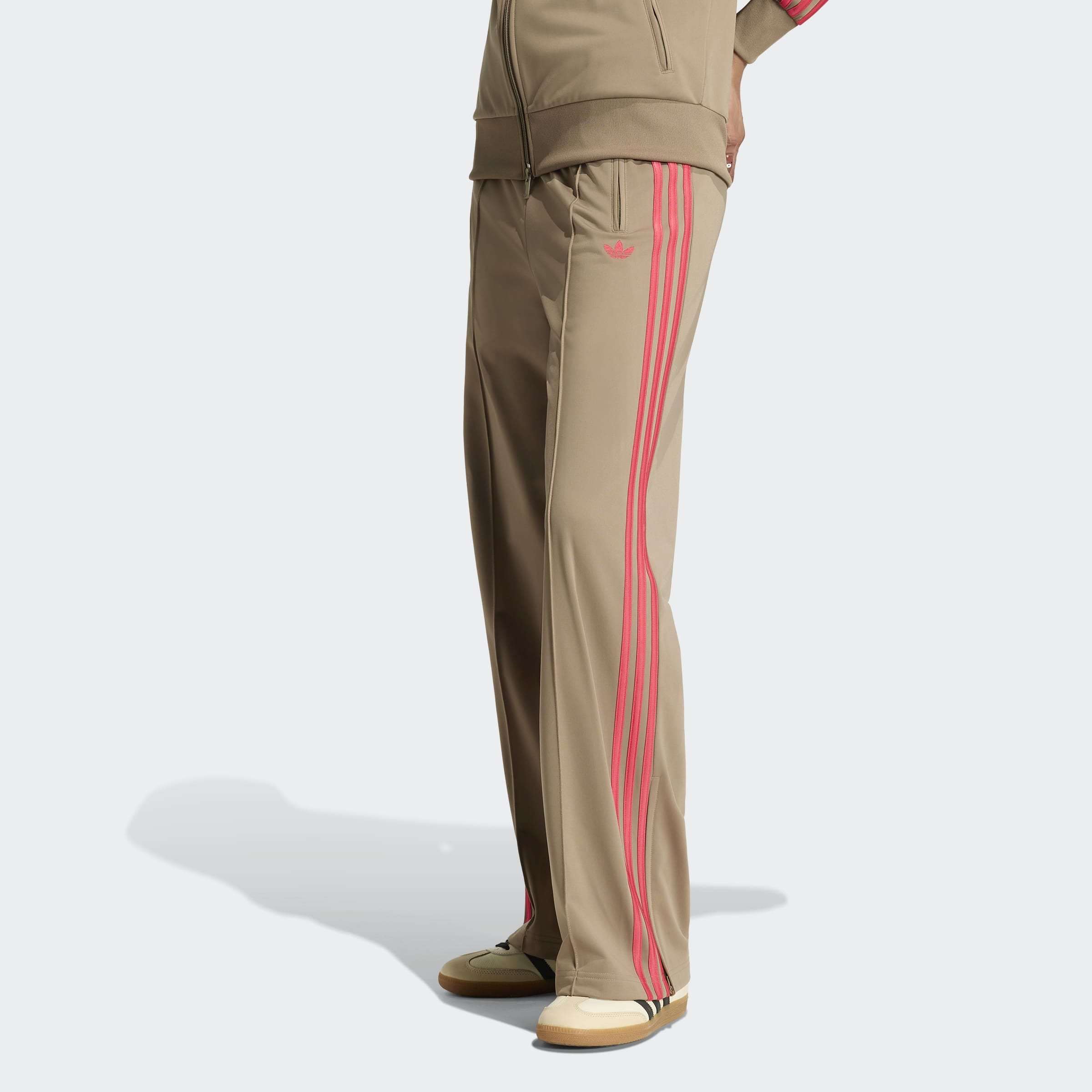 adidas Originals Pantalon de sport »FIREBIRD LOOSE«  pantalon de sport Firebird Loose, coupe décontractée
