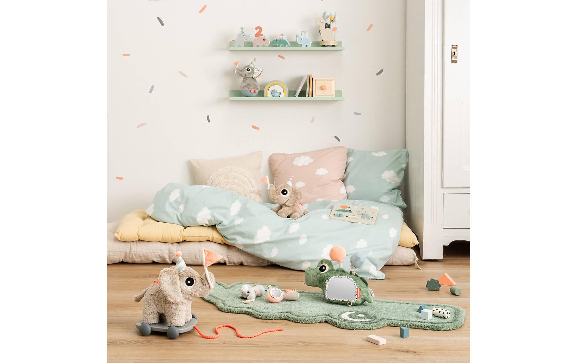 DONE BY DEER Figurine en peluche »done by deer Bestie-Geschenkbox – elphee«