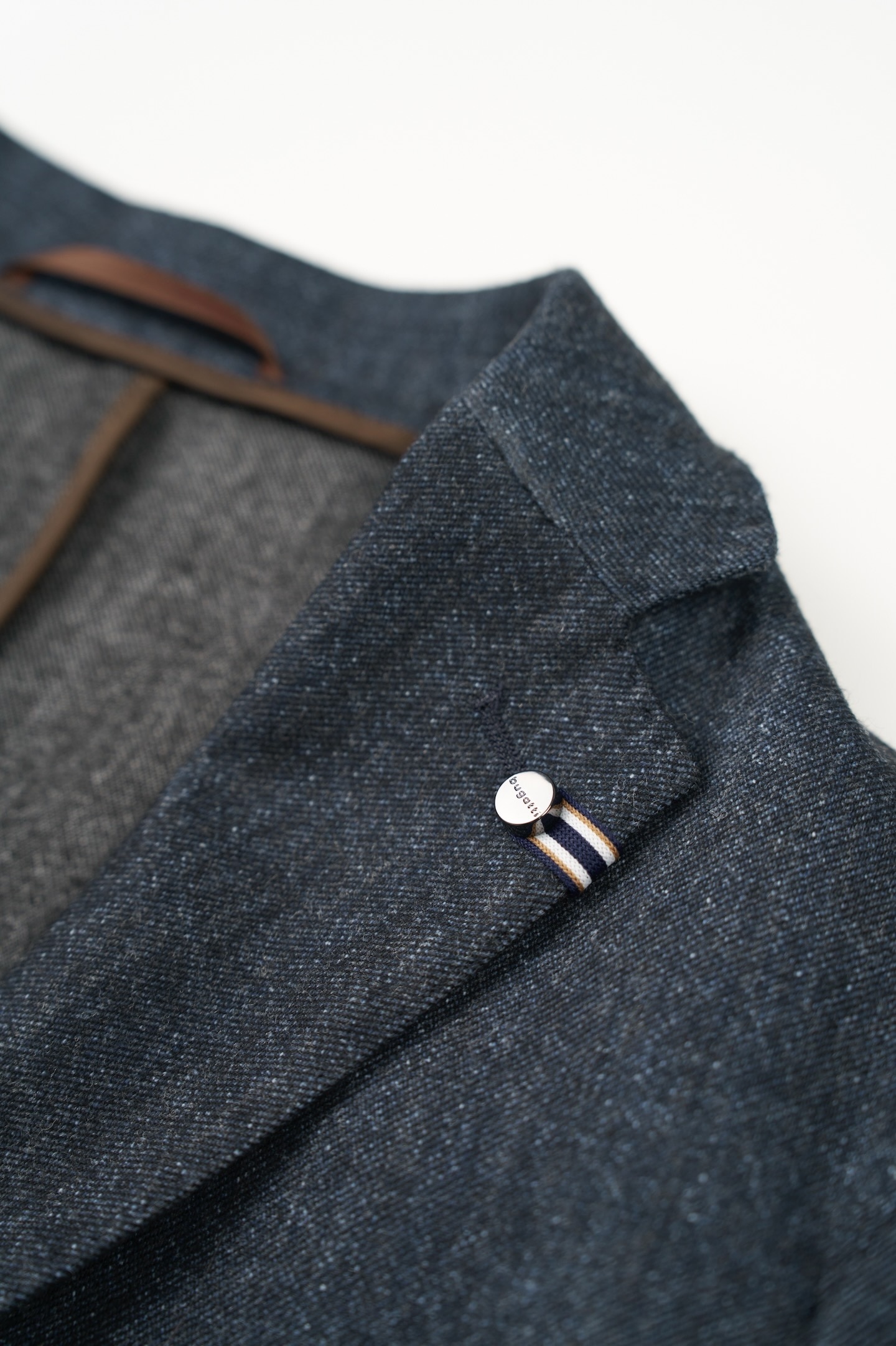 bugatti Sakko mit runden Schultern