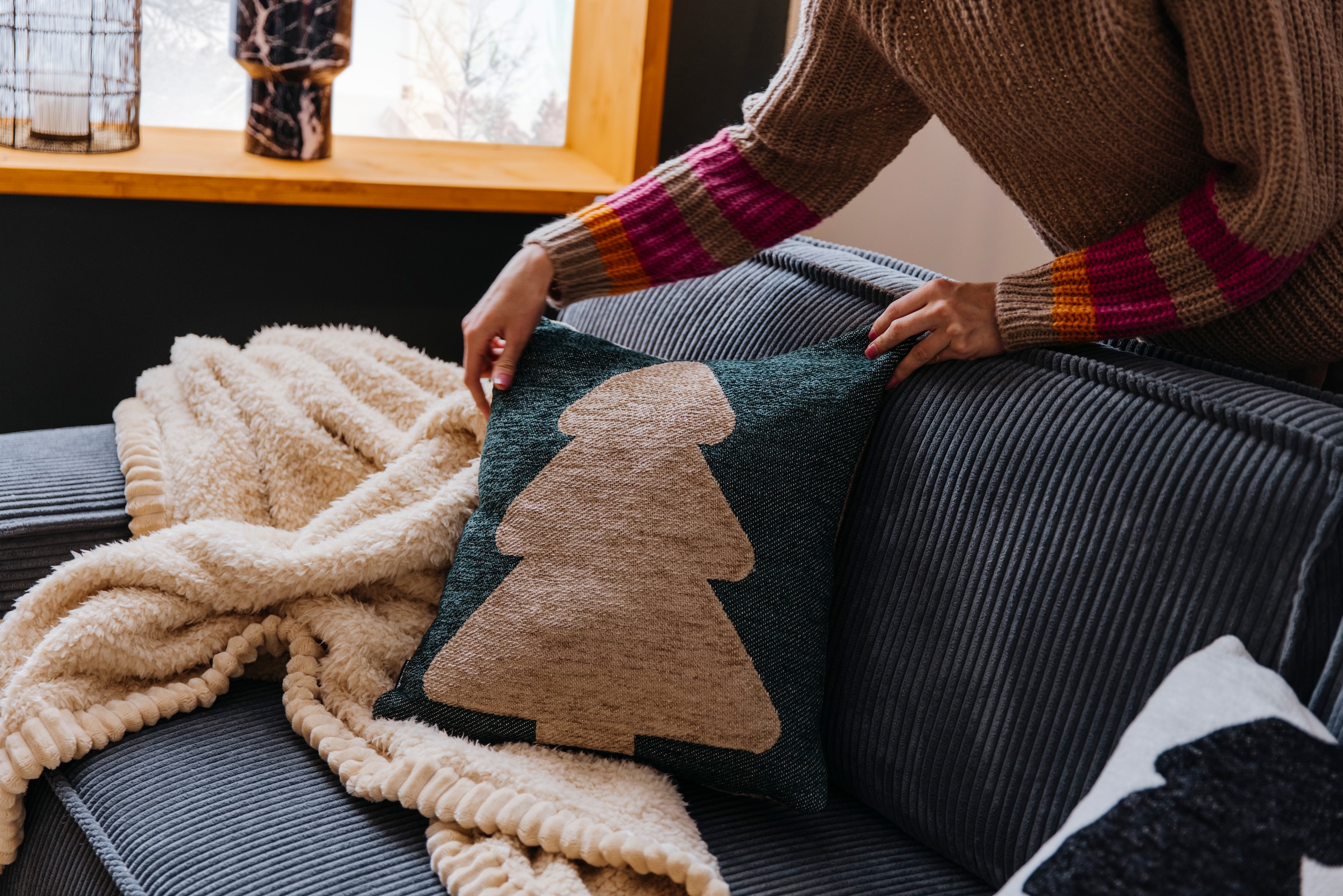 H.O.C.K. Dekokissen »X-Mas Tree« Weihnachtszeit, Tannenbaum, inkl. Füllung, Bezug mit Reissverschluss