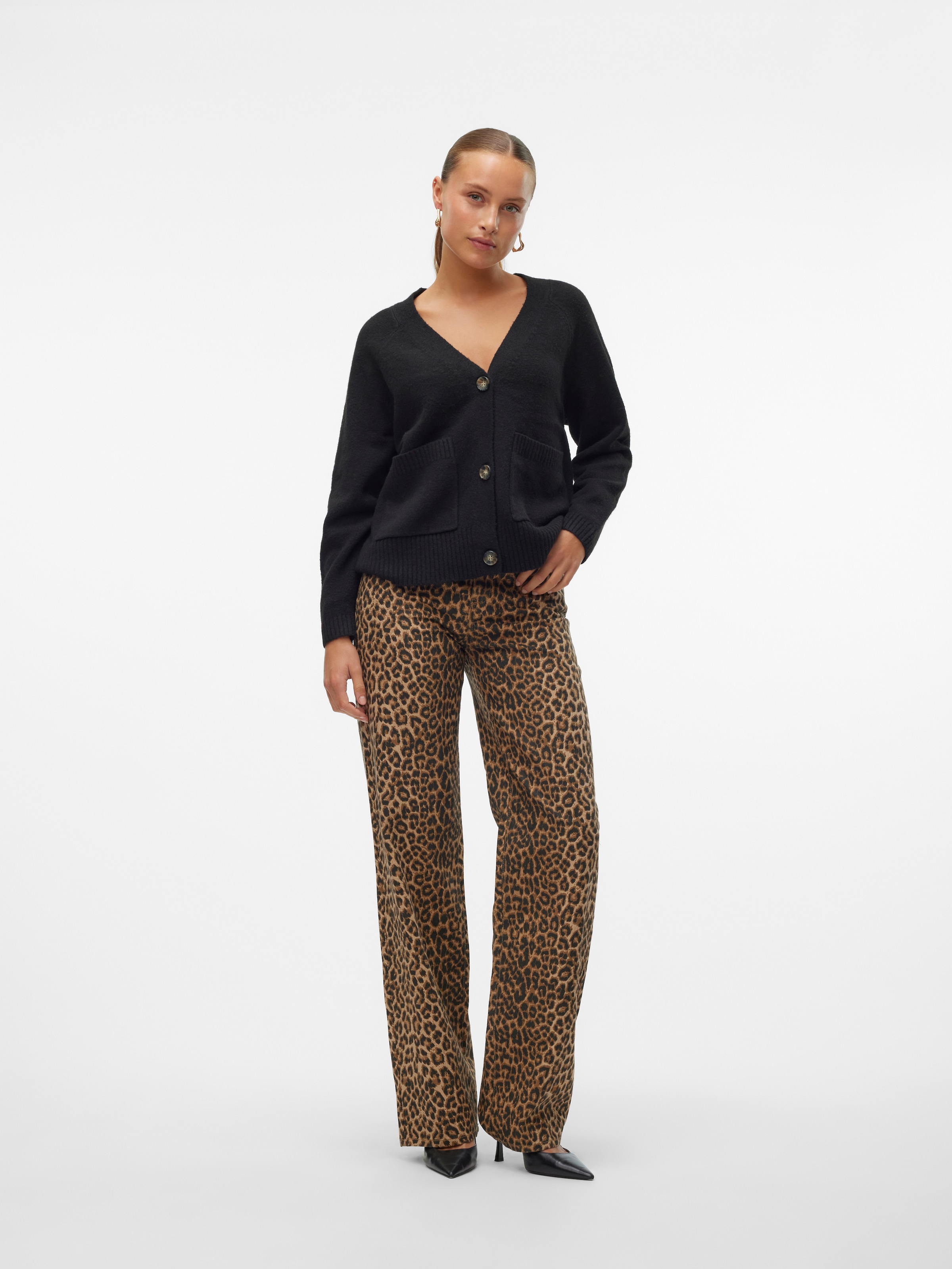 Vero Moda Veste en tricot »VMBOOM LS V-NECK BUTTON CARDIGAN GA NOOS« mélange de matières, coupe ample