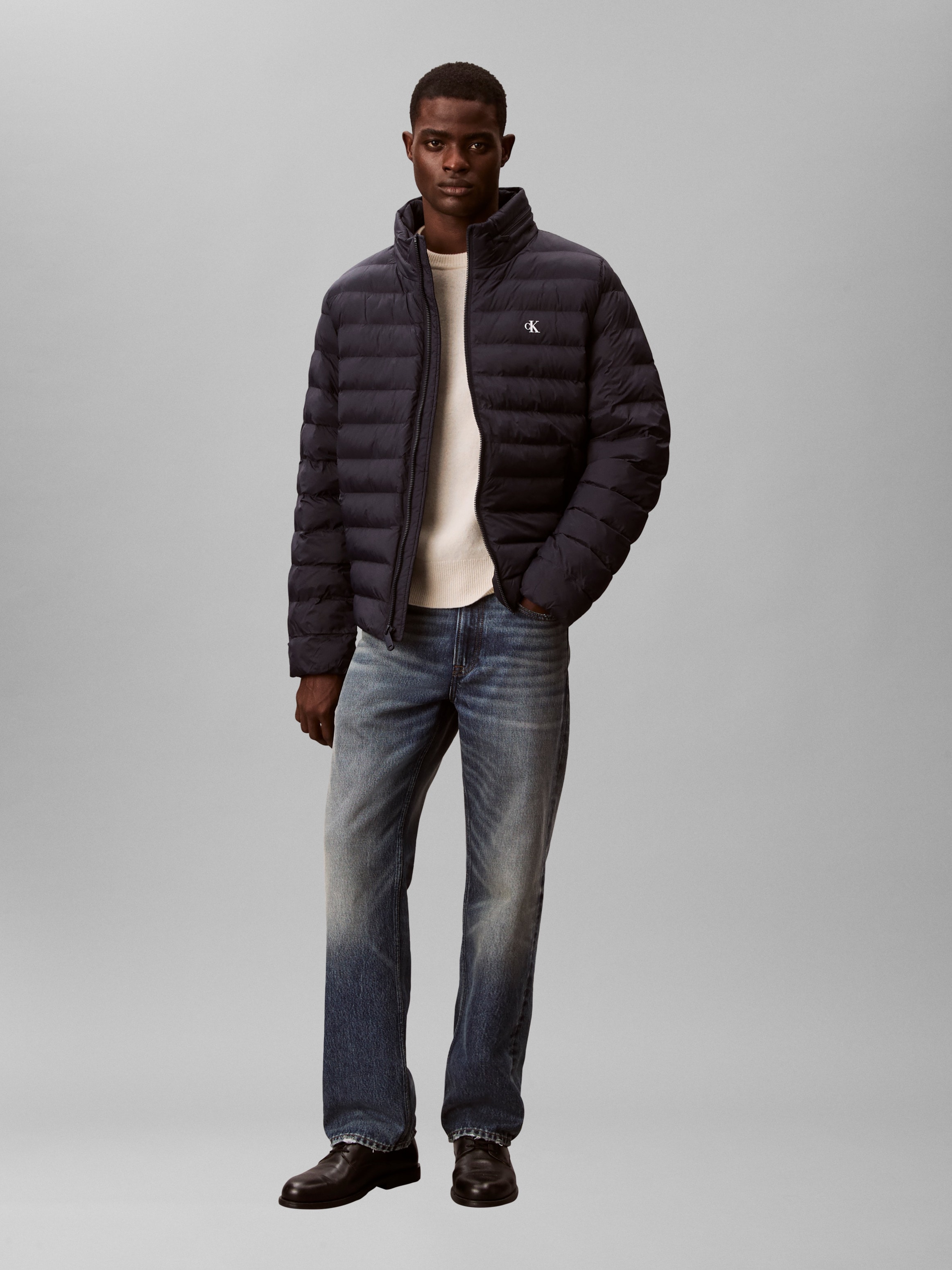Calvin Klein Jeans Steppjacke »LS NYLN MD WT HDD  F« mit Kapuze Regular fit mit Kapuze im Kragen