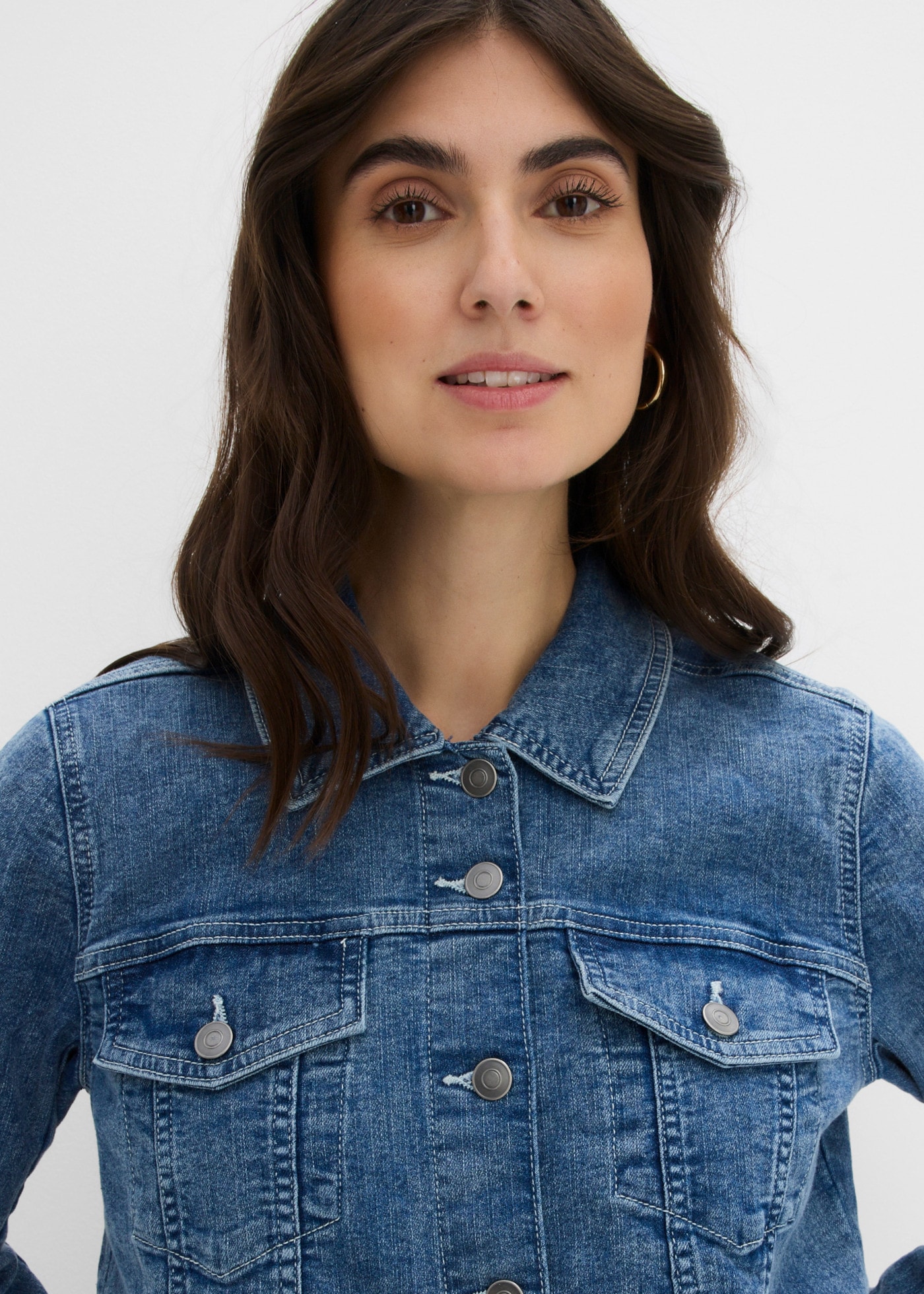 bonprix Veste en jean Coupe loose fit, forme boyfriend ample, avec une part d'élasthanne