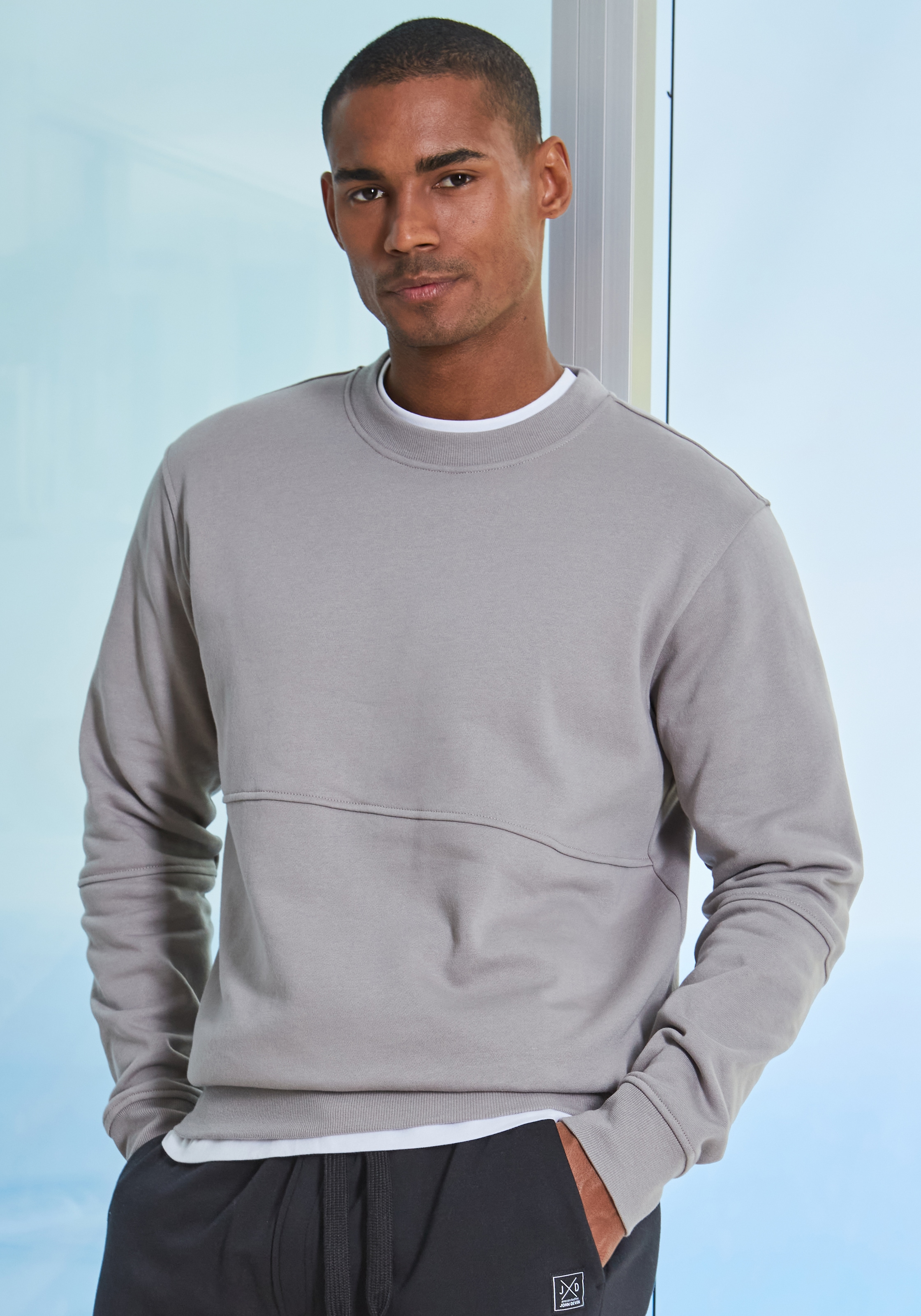 John Devin Sweatshirt »- Pullover mit modischen Teilungsnähten«, Langarm, Sweatshirt mit Rundhals, Baumwollmischung

