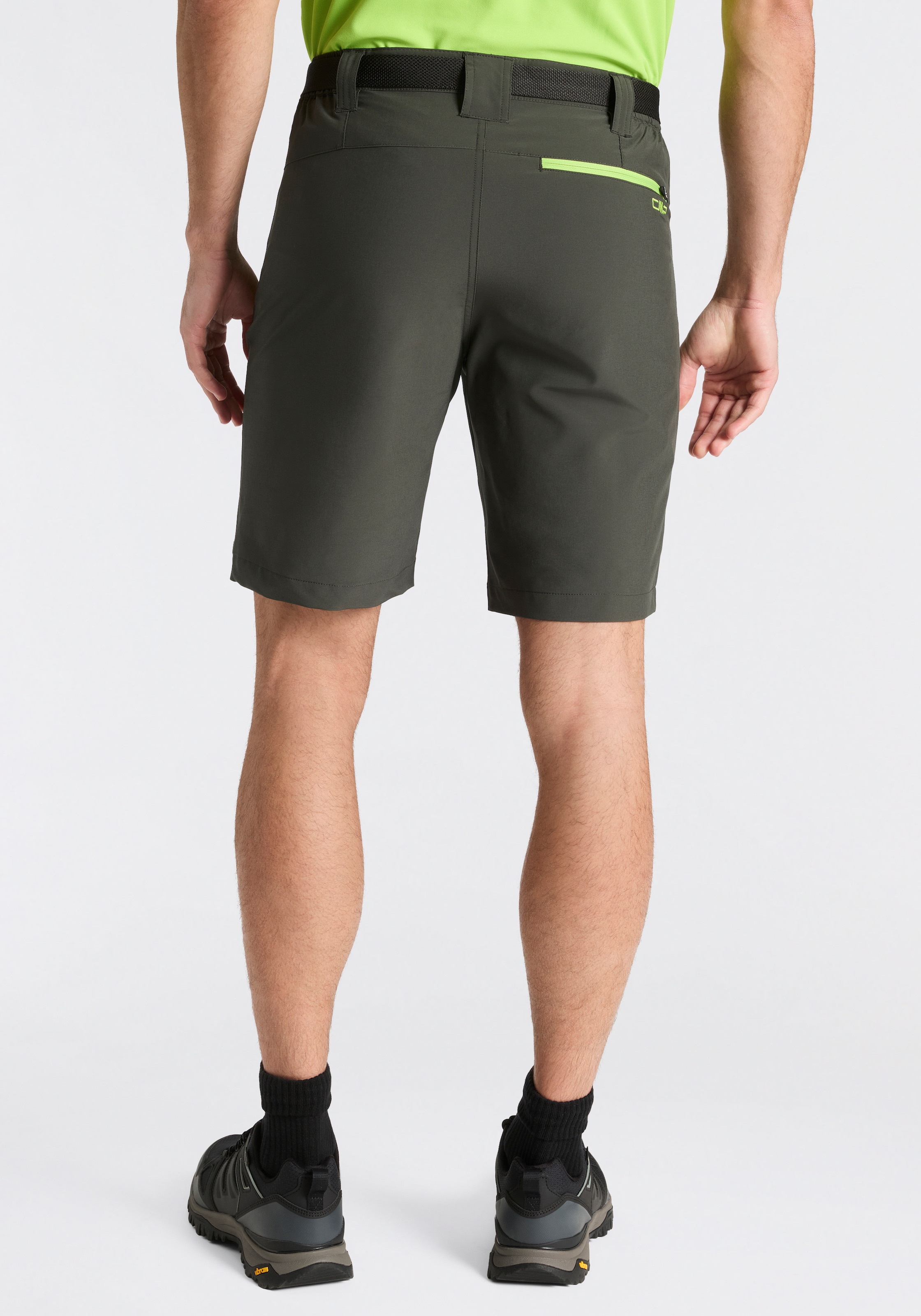 CMP Funktionsshorts  mit Reissverschlusstaschen, aus elastischem, atmungsaktivem Material