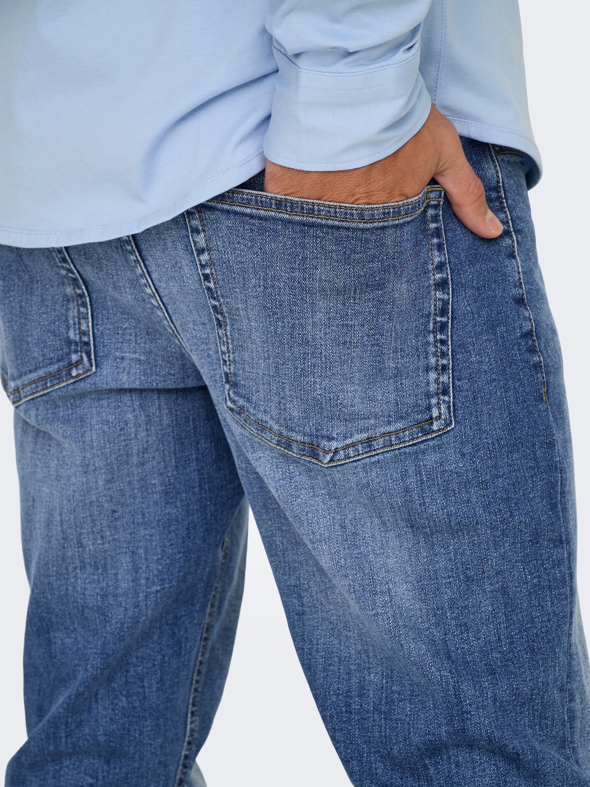 ONLY & SONS Jeans coupe régulière »ONSWEFT REG. BOX AZG DNM MU OTL«