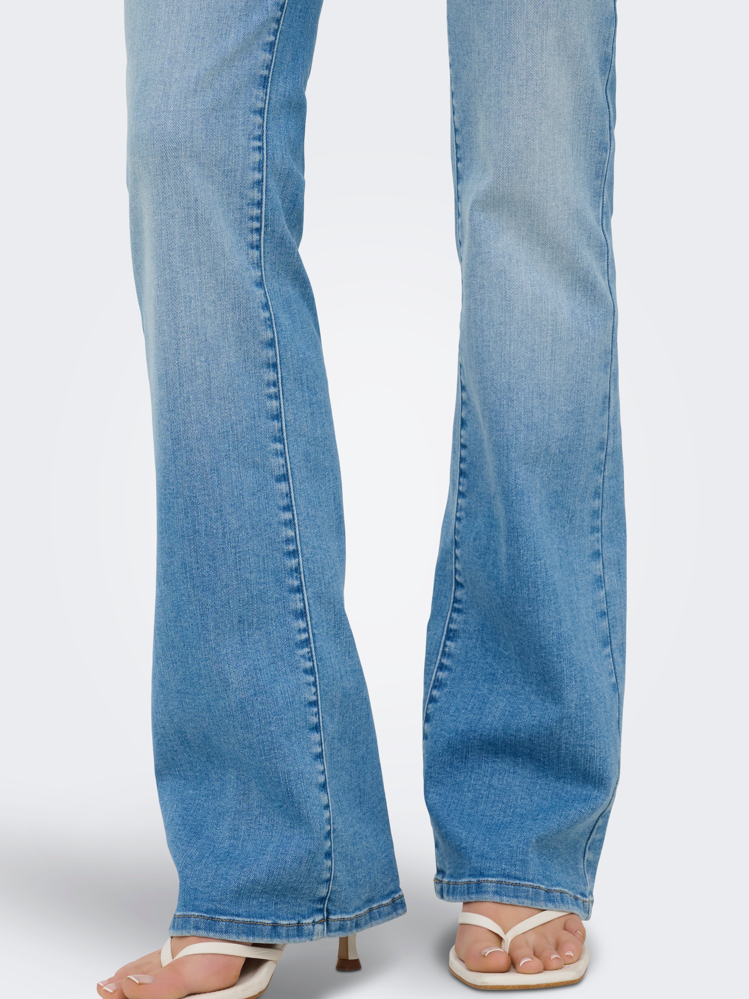 ONLY Jeans bootcut »ONLRAYNA HW SLM FLARED DNM REA281« mélange de coton, taille haute