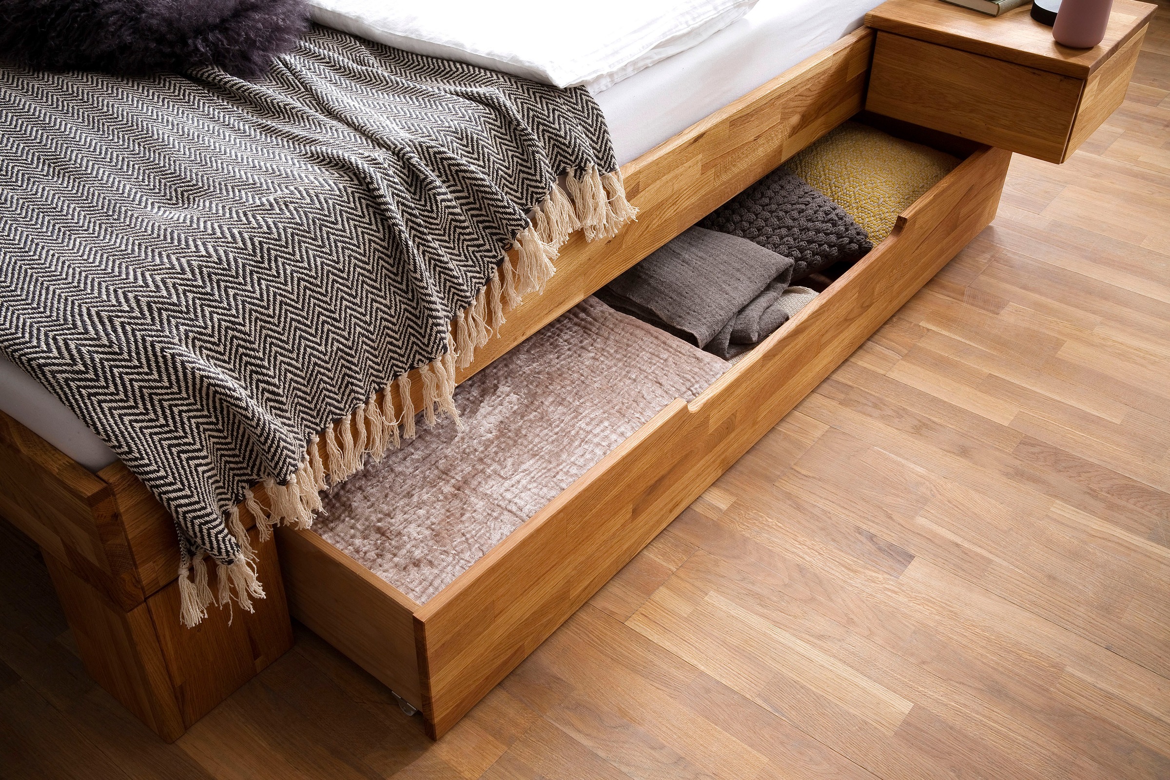 Home affaire Tiroir de lit »Tommy« aus massivem Wildeichenholz, in unterschiedlichen Breiten