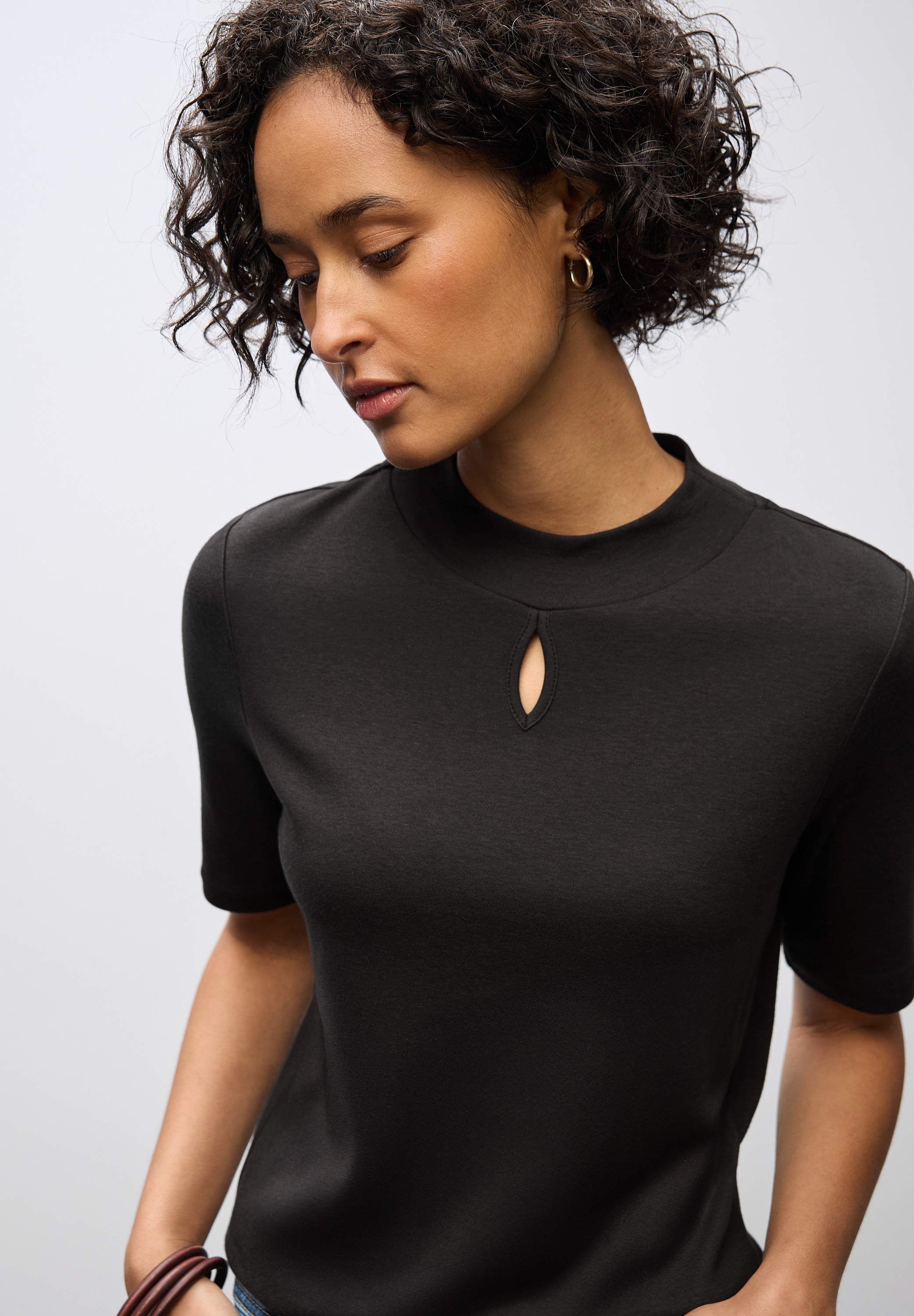 STREET ONE T-Shirt mit Turtleneck und Cut-Out