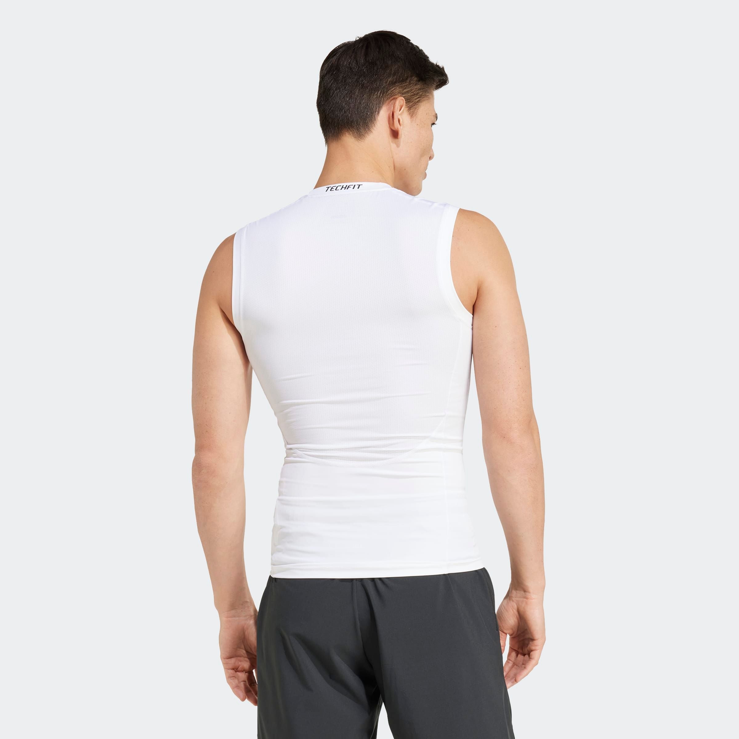 adidas Performance Débardeur »TECHFIT COMPRESSION TRAINING SLEEVELESS« avec col rond, sans fermeture, longueur normale