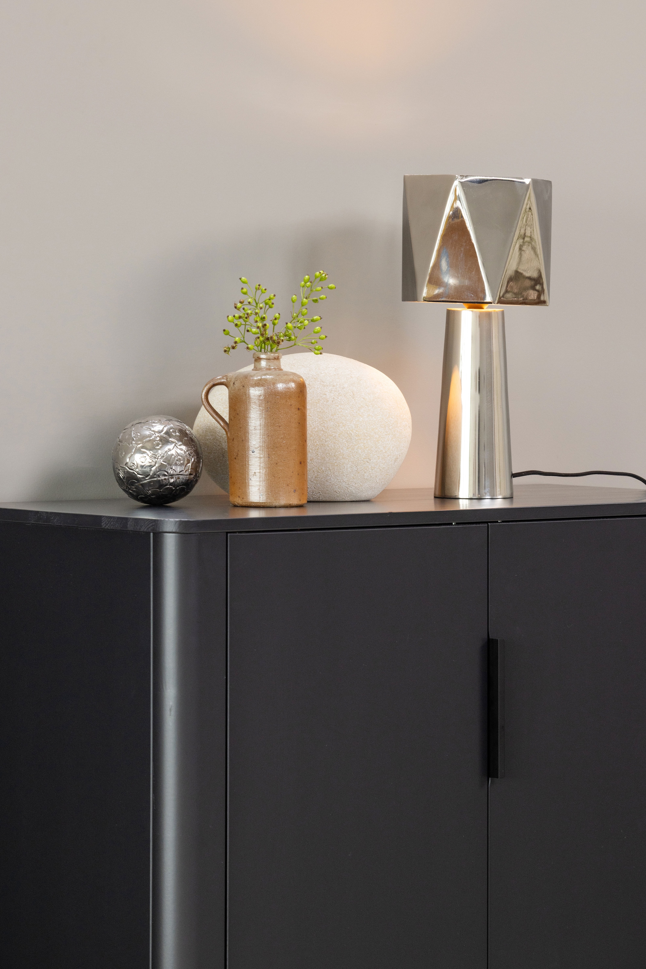 WOOOD Buffet haut »Gunnar FSC®-Mix Massivkiefer mit Dämpfung Funktion, 85 x 39 x 135 cm« Capacité de charge 15 kg par étagère, facile à monter, grain visible