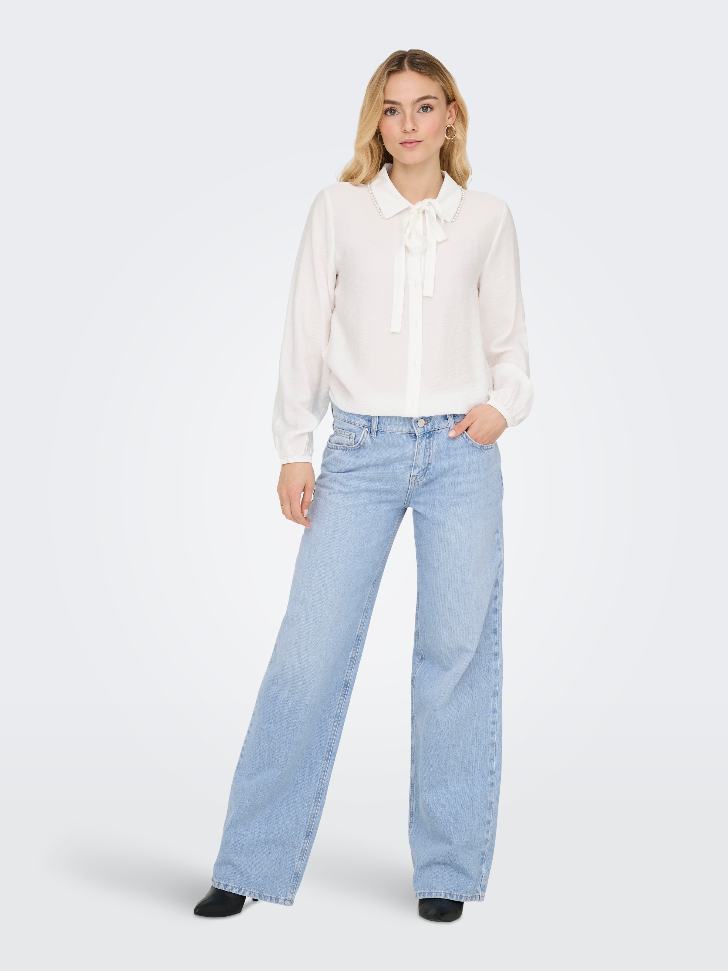 ONLY Low-rise-Jeans »ONLBRENDA LOW WIDE DNM CRO045« Baumwolle, low waist, wide fit