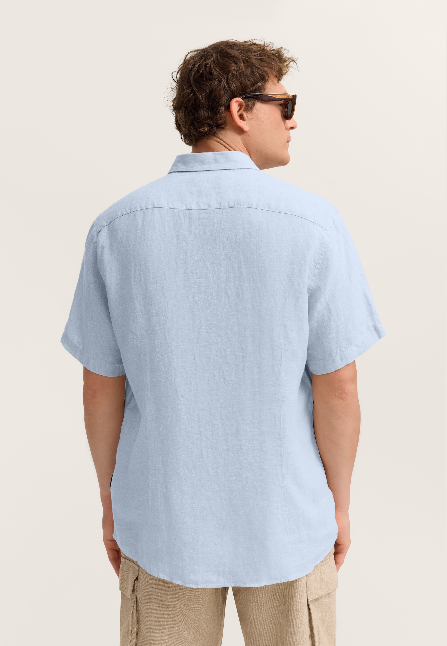 bugatti Chemise à manches courtes Modern Fit en lin avec col boutonné