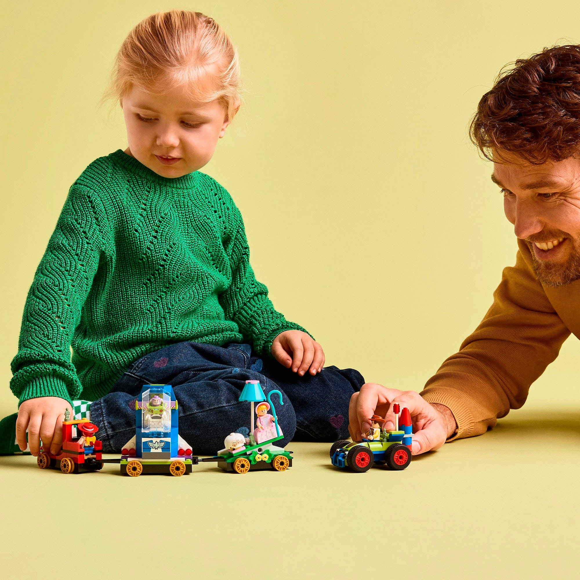 LEGO® Pions de construction »Partyzug und das Auto RC aus Toy Story (43264), LEGO Disney Pixar« Made in Europe