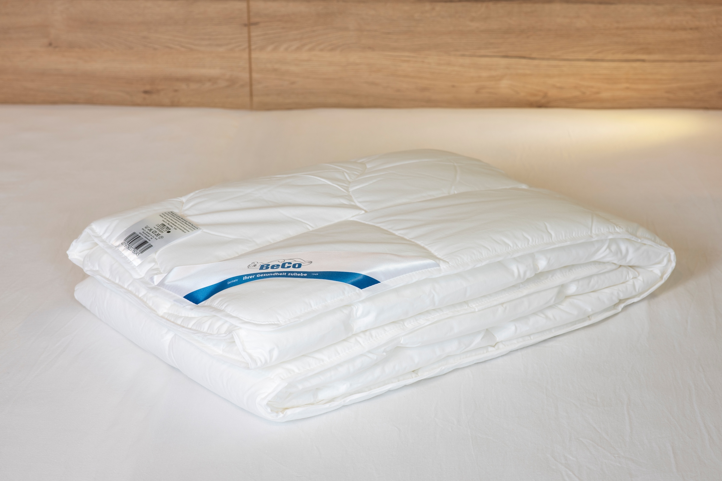 Beco Microfaserbettdecke »BeCo Medibett MF50 Made in Green 135x200 cm und weitere Grössen« leicht Füllung Polyester Bezug Baumwolle 1 Stk. tlg. Made in EU, allergiker geeignet (Hausstauballergiker)