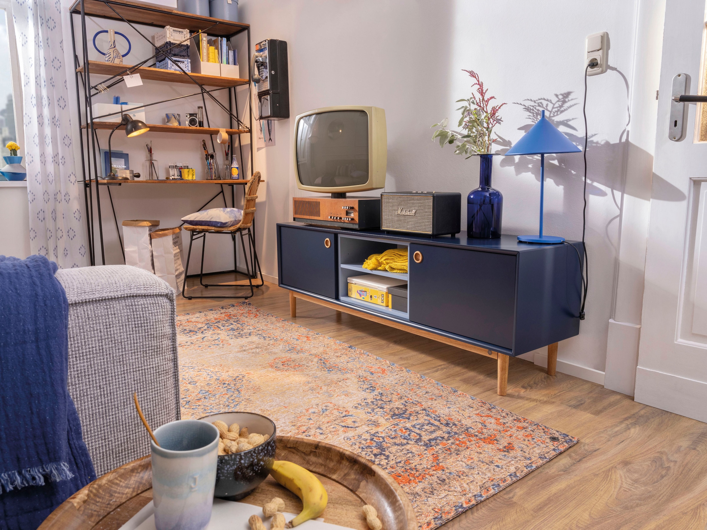 SIT Secrétaire »Spoleto aus Mangoholz mit Metallregal Industrial« Étagère ouverte avec surface d'écriture intégrée au design industriel