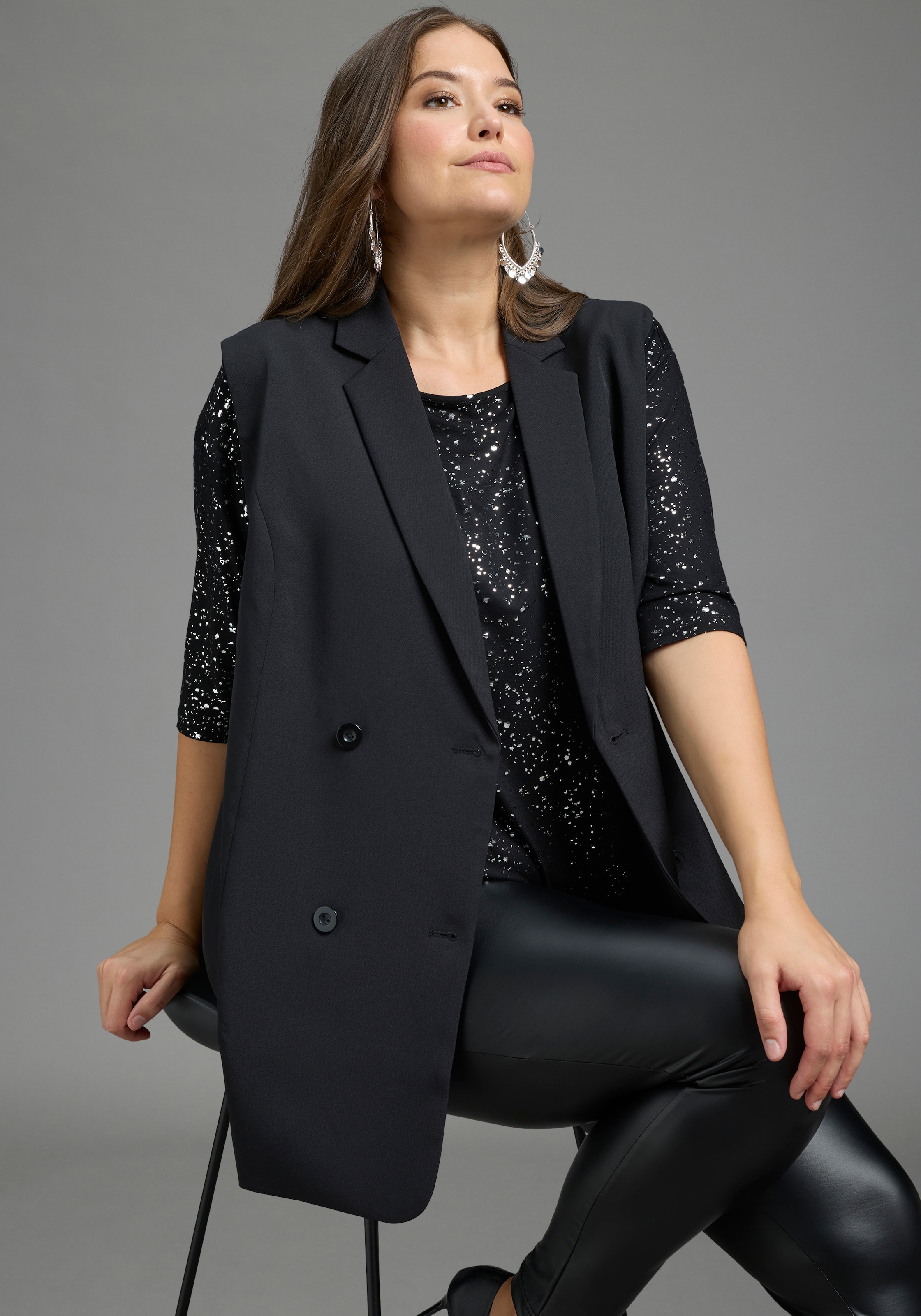 Laura Scott CURVE Gilet long »Grosse Grössen« en polyester et élasthanne, coupe féminine, apparence unie