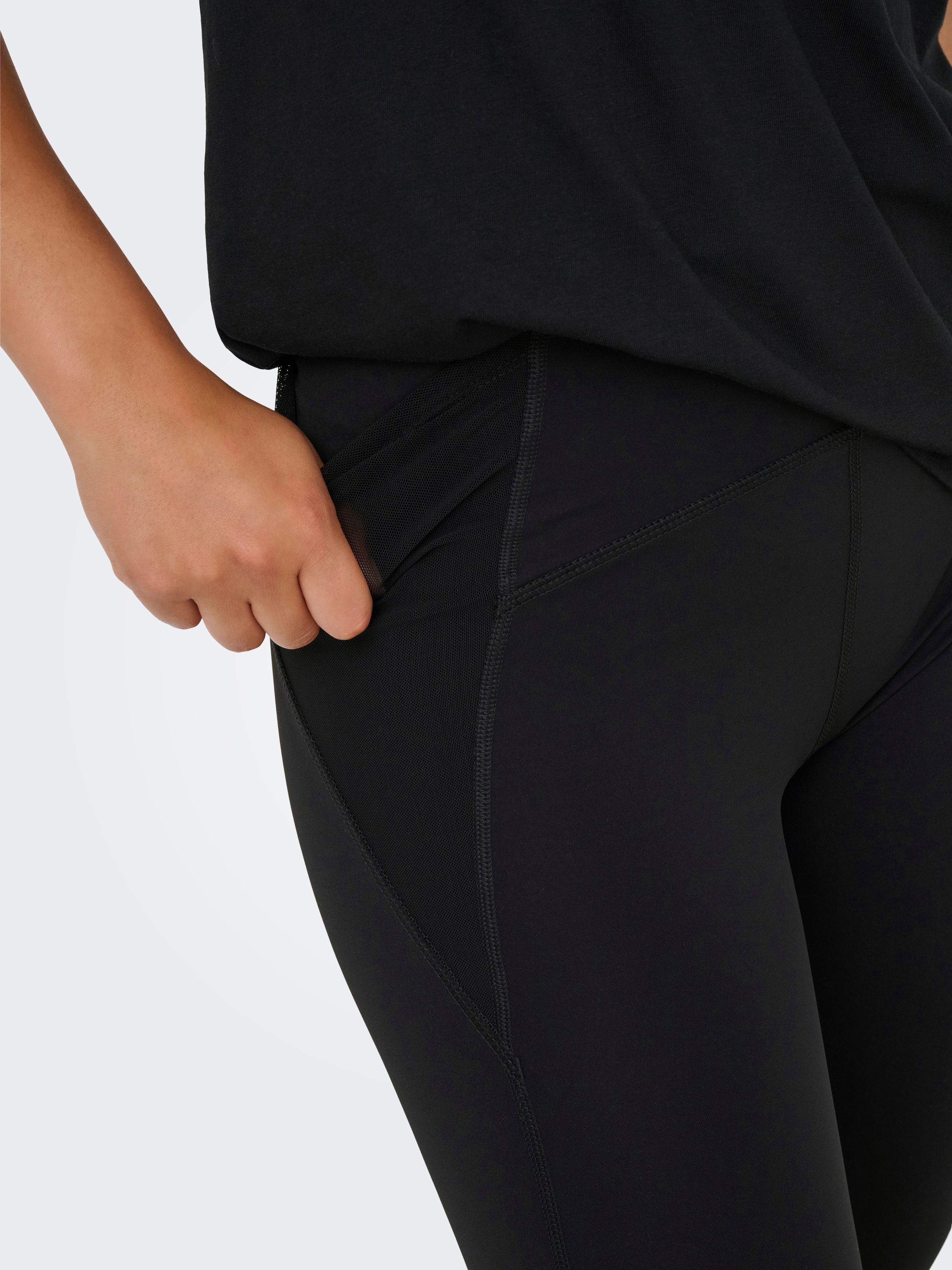 ONLY Play Cuissards fonctionnels »ONPRYA-3-POSH HW PCK TIGHTS NOOS«