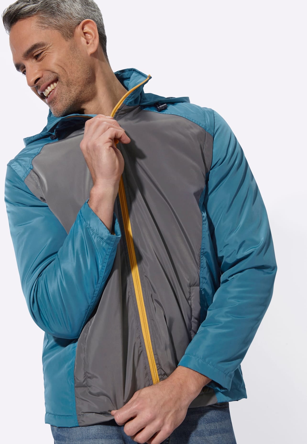 Classic Funktionsjacke mit Kapuze