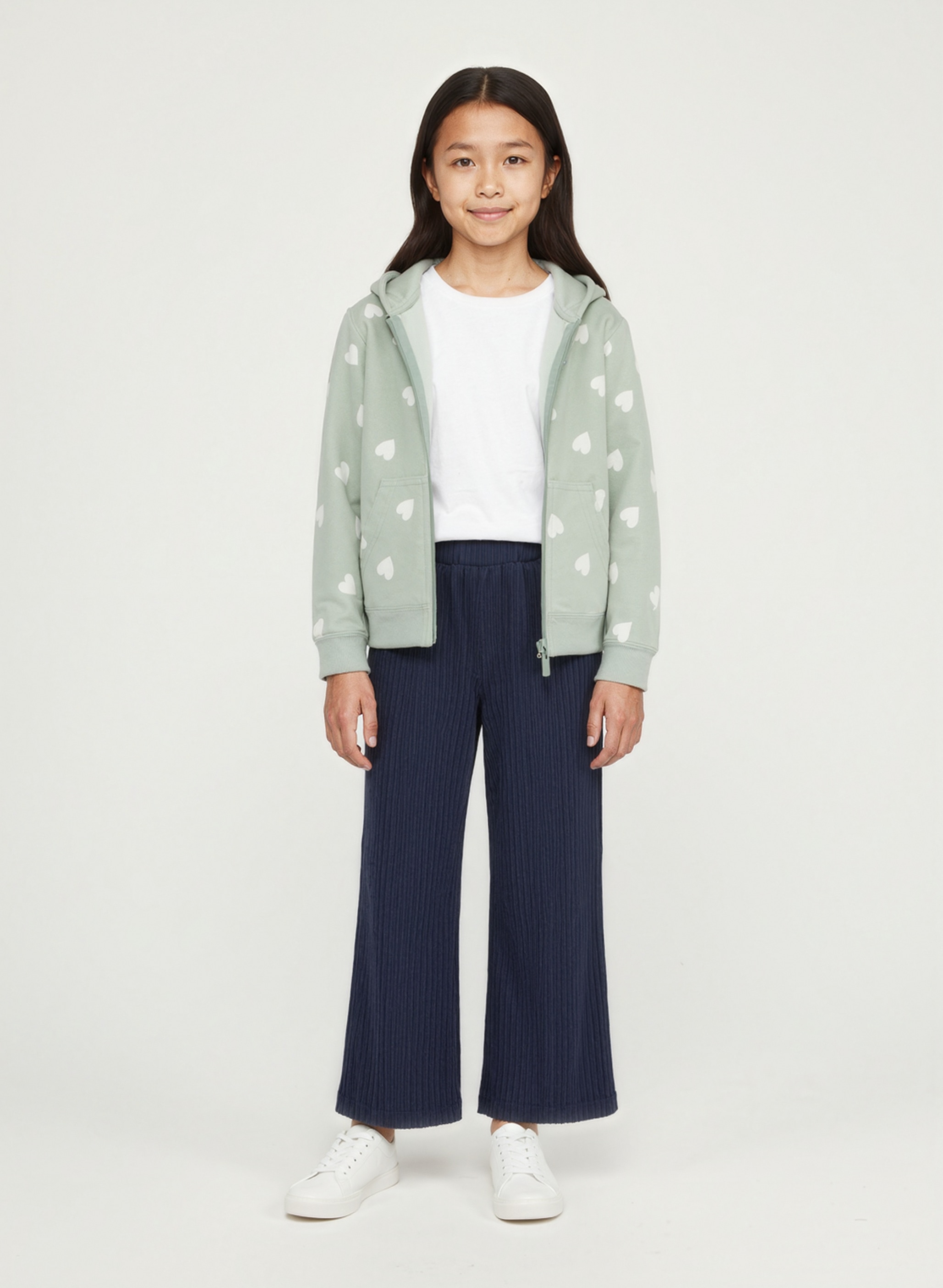 Blue Seven Kapuzensweatjacke im tollen Herzen-Alloverdruck