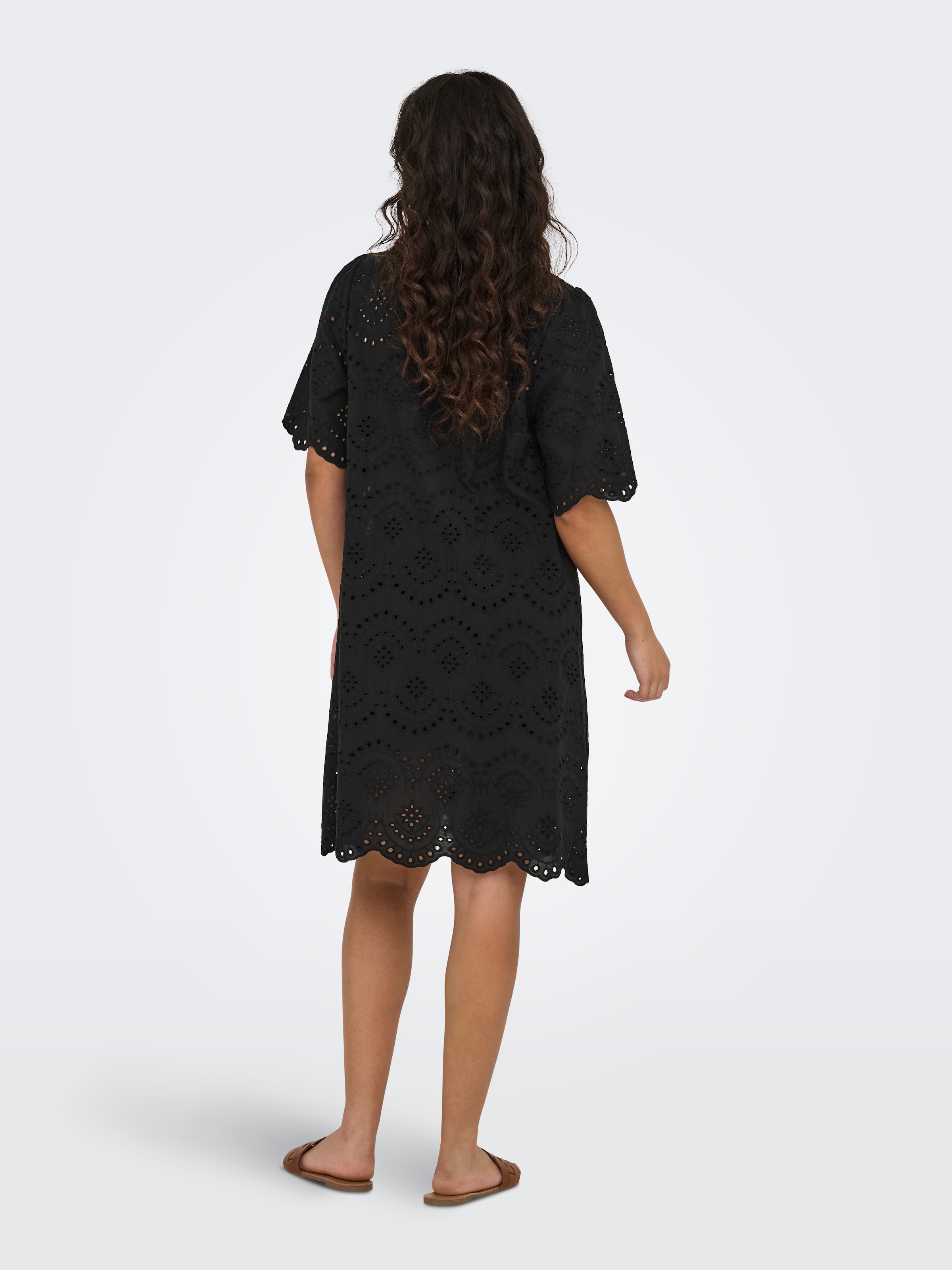 ONLY Robe en dentelle »ONLVALAIS S/S DRESS WVN NOOS«