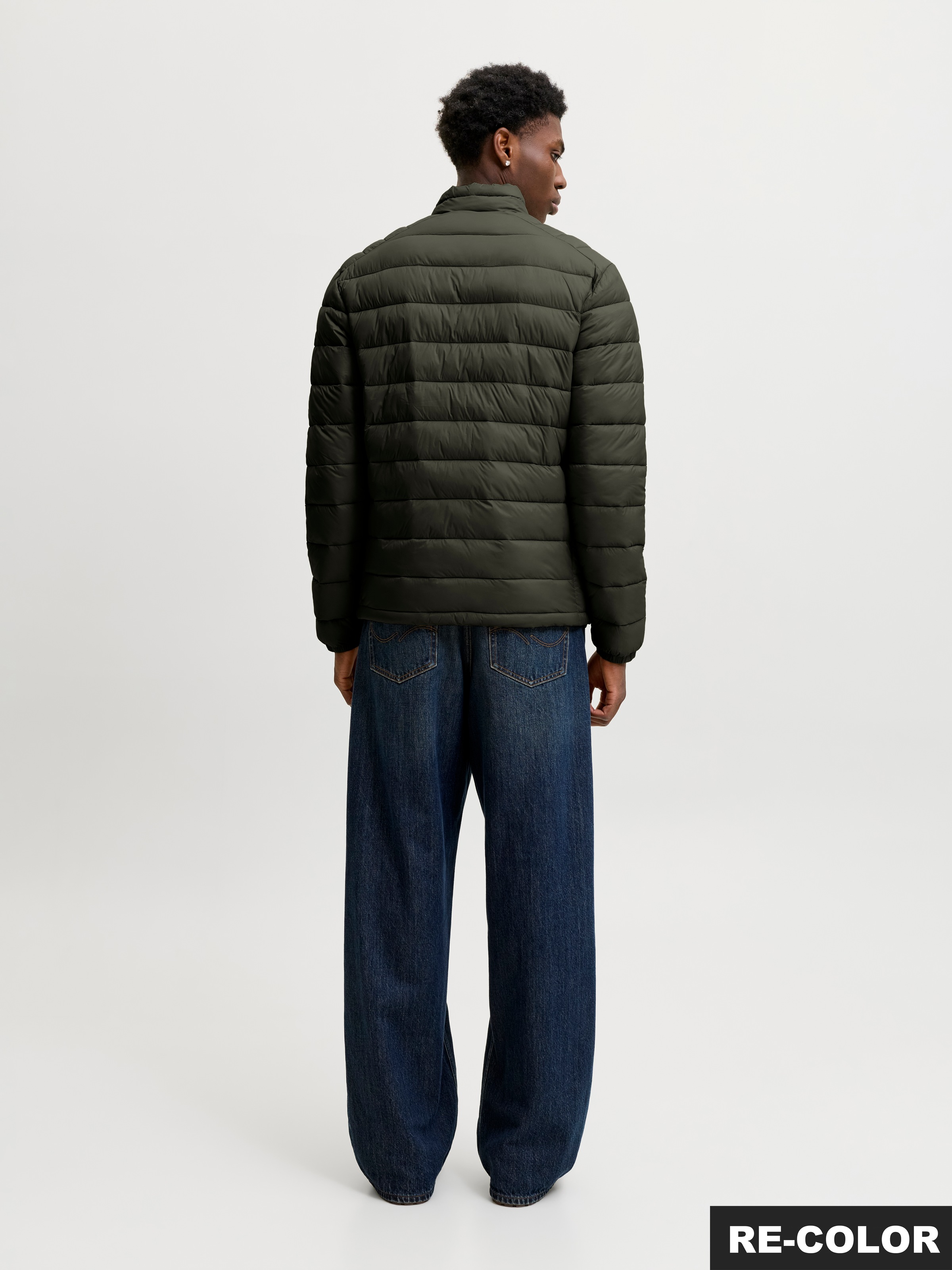 Jack & Jones Veste matelassée »JJEKINGSLEY LIGHT PUFFER COLLAR NOOS« Fibres synthétiques, avec col montant
