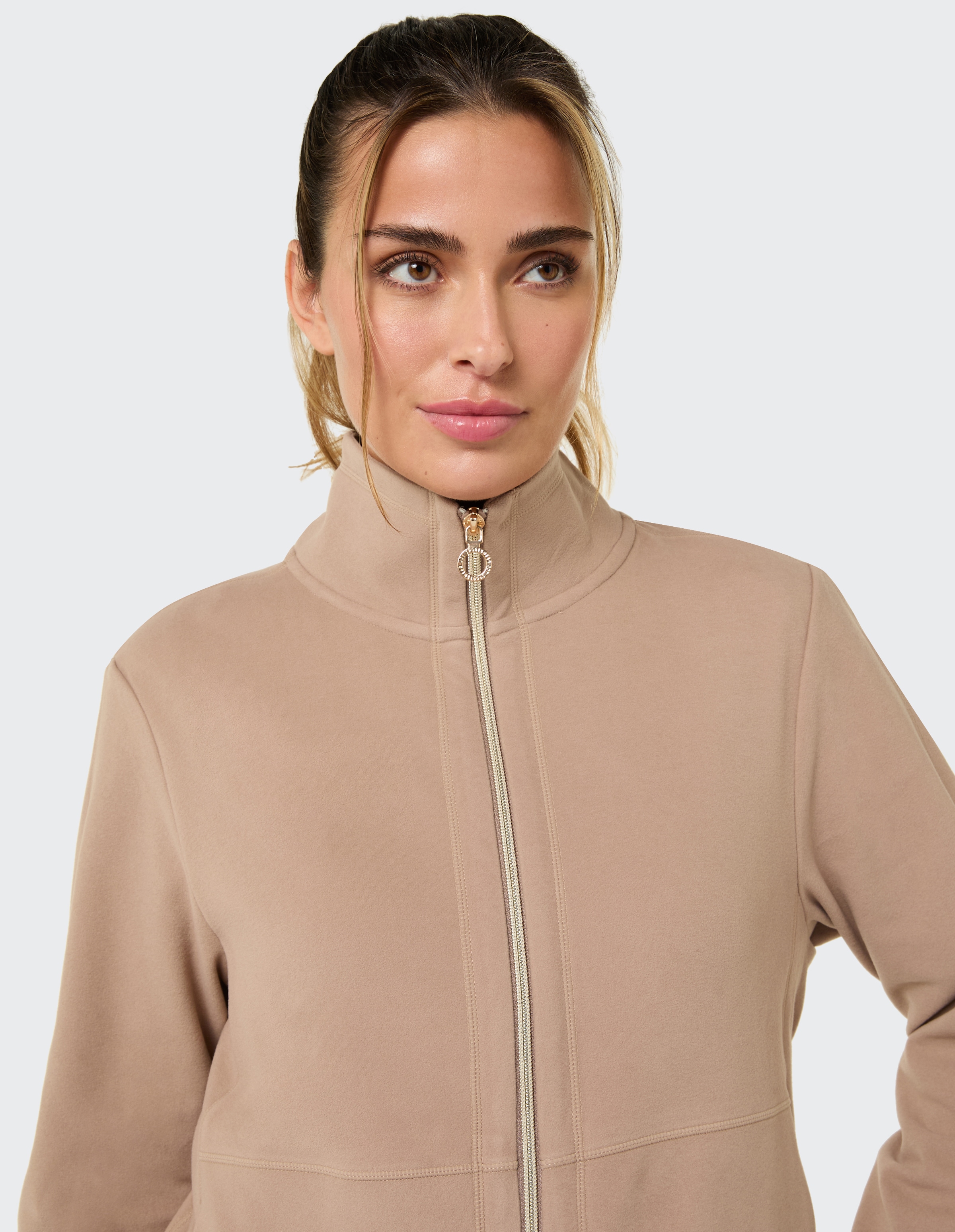 Joy Sportswear Sweatjacke »D SWEATJACKE FRANZI« aus Polyester und Elasthan, in den Grössen 36 bis 48