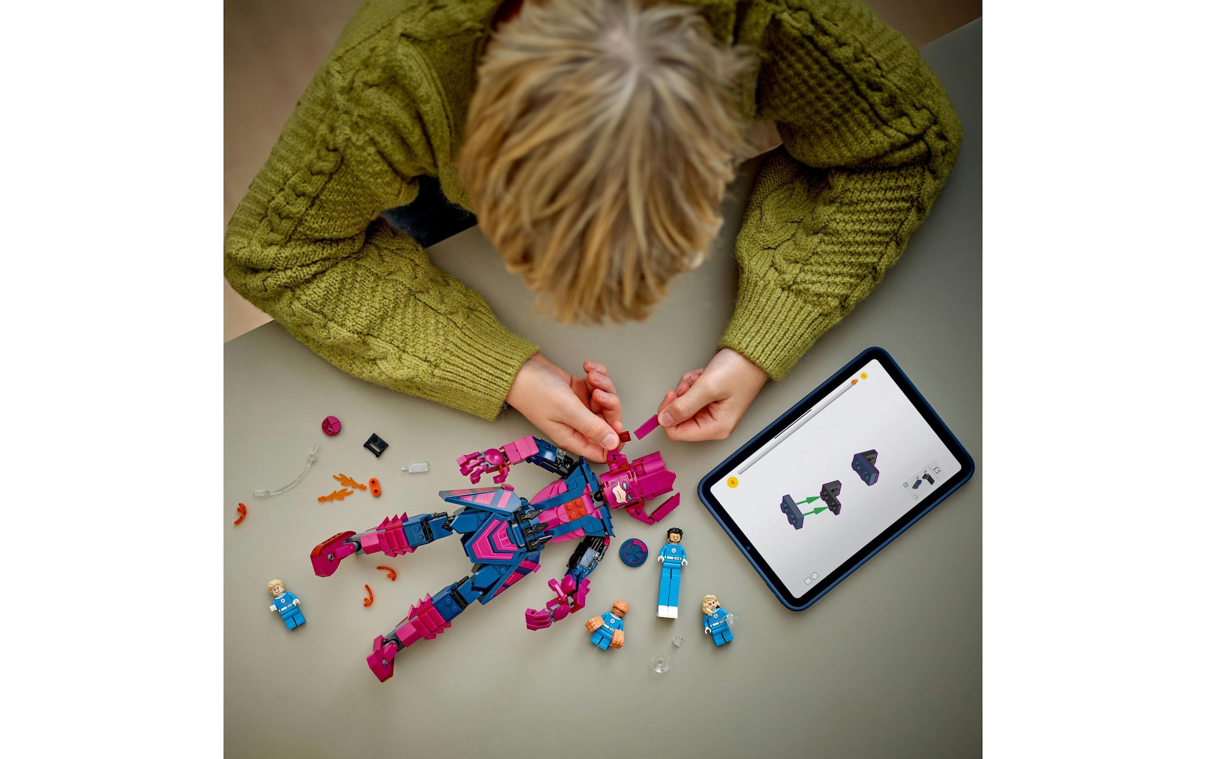 LEGO® Spielbausteine »Marvel Fantastic Four vs. Galactus Baufigur«