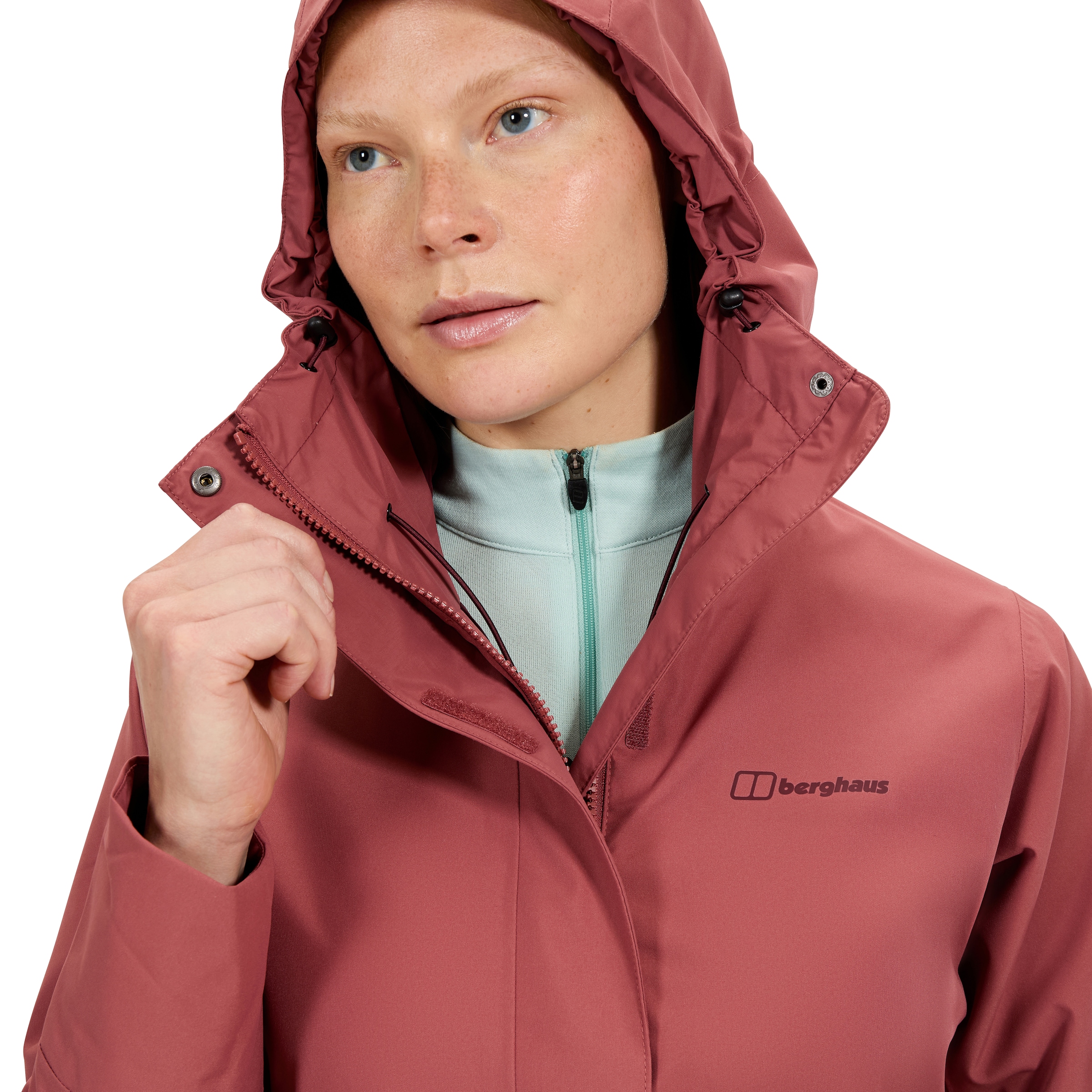 Berghaus Softshelljacke »OMEARA LONG SHELL JKT AF« sportlicher Stil, mit verstellbarer Kapuze, atmungsaktiv