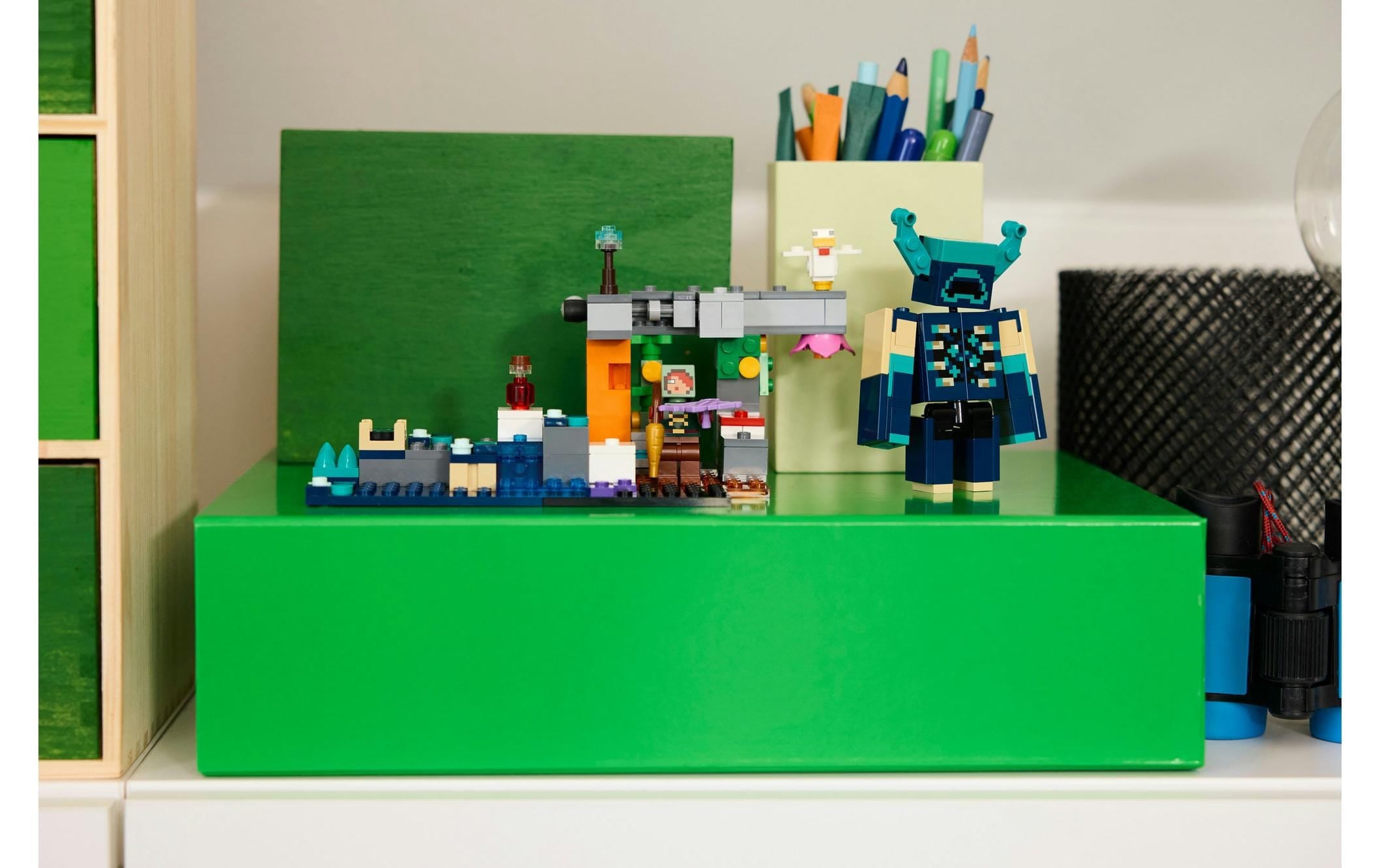 LEGO® Spielbausteine »Minecraft Begegnung mit dem Wächter 21274«