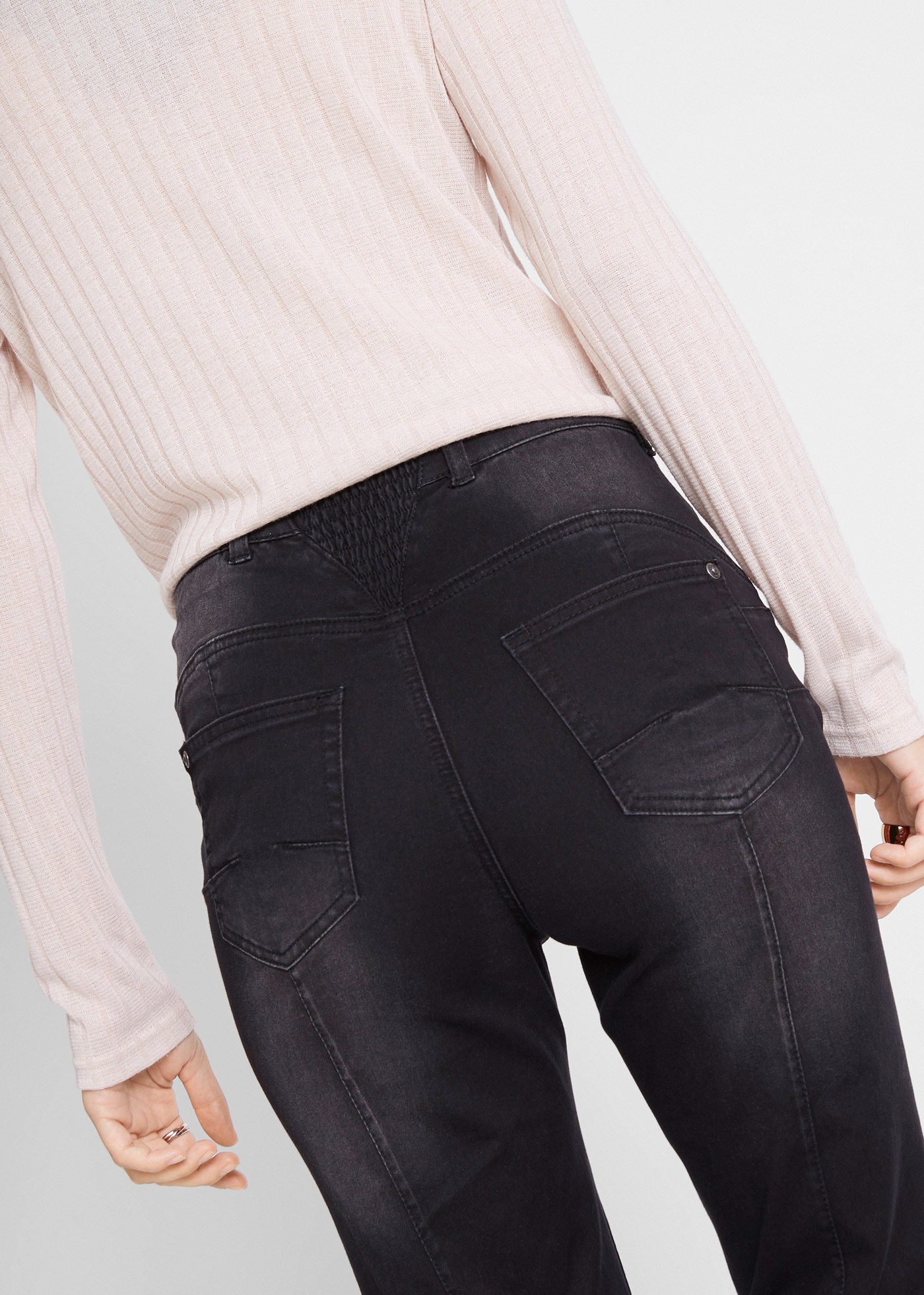 bonprix Jeans push-up Regular Fit, mit Bequembund, mit Eingrifftaschen