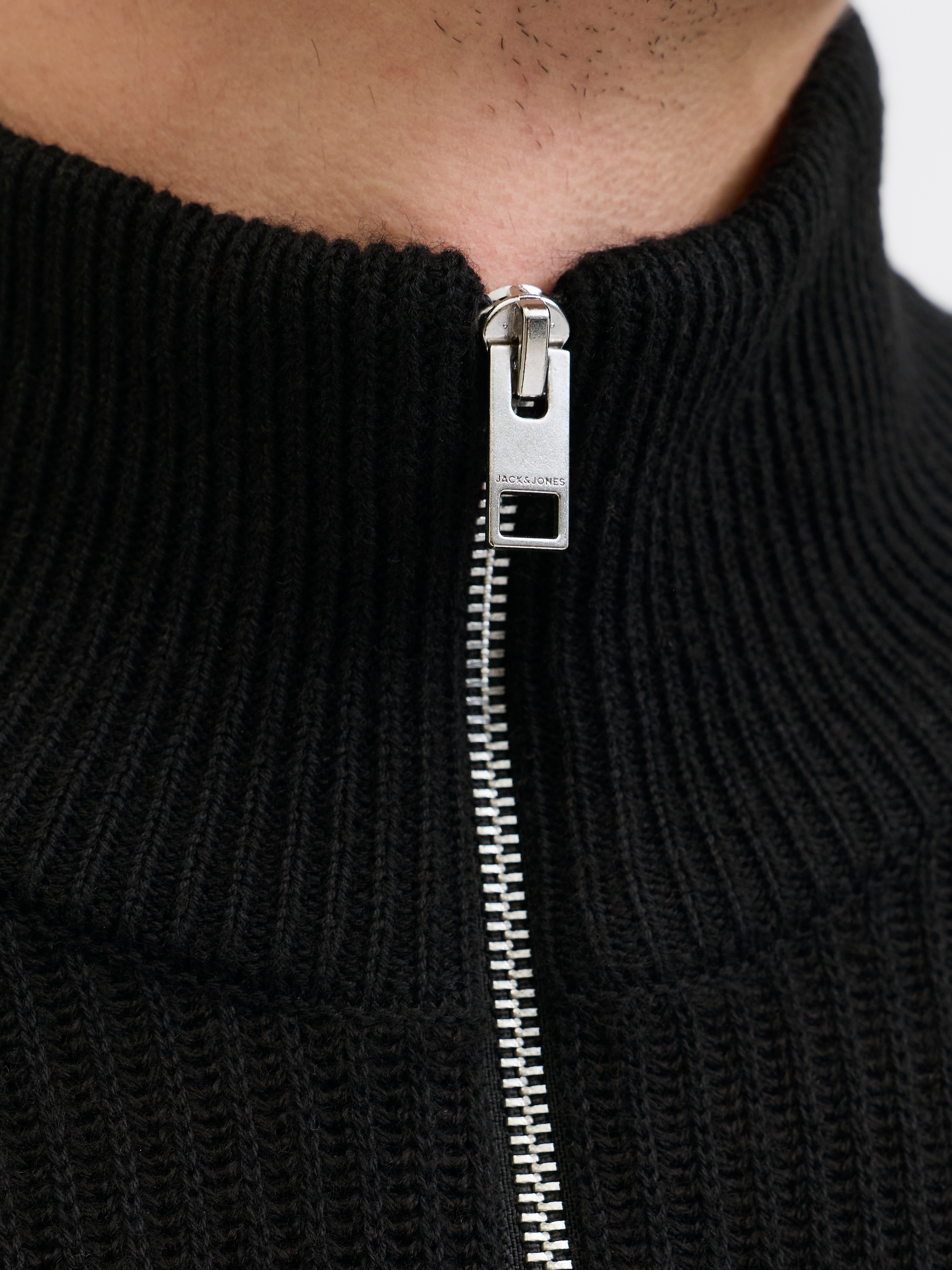 Jack & Jones Strickjacke »JJPANNEL KNIT ZIP CARDIGAN AW25«