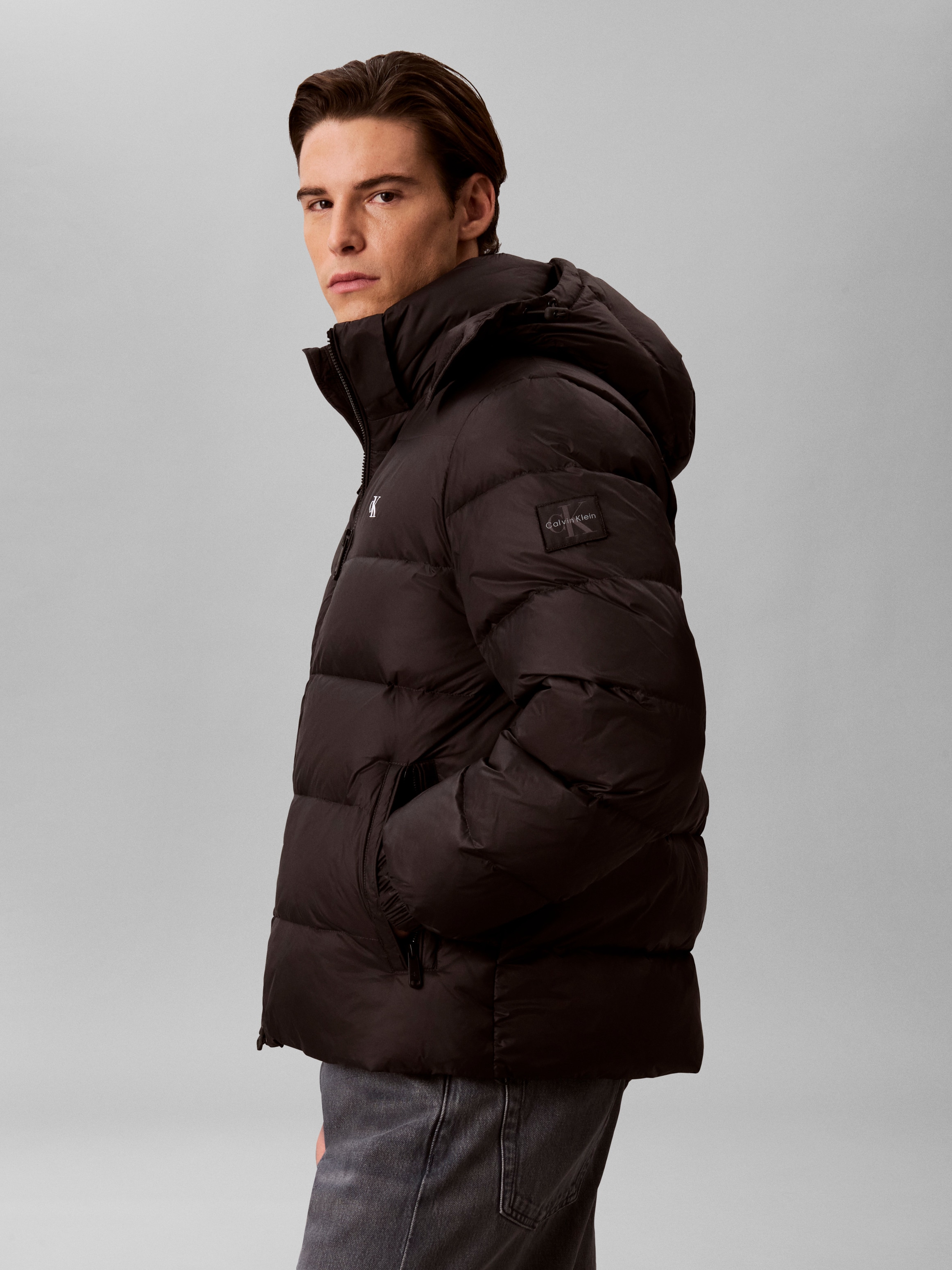 Calvin Klein Jeans Steppjacke mit Kapuze Regular Fit, warm wattiert, Logo-Stickerei